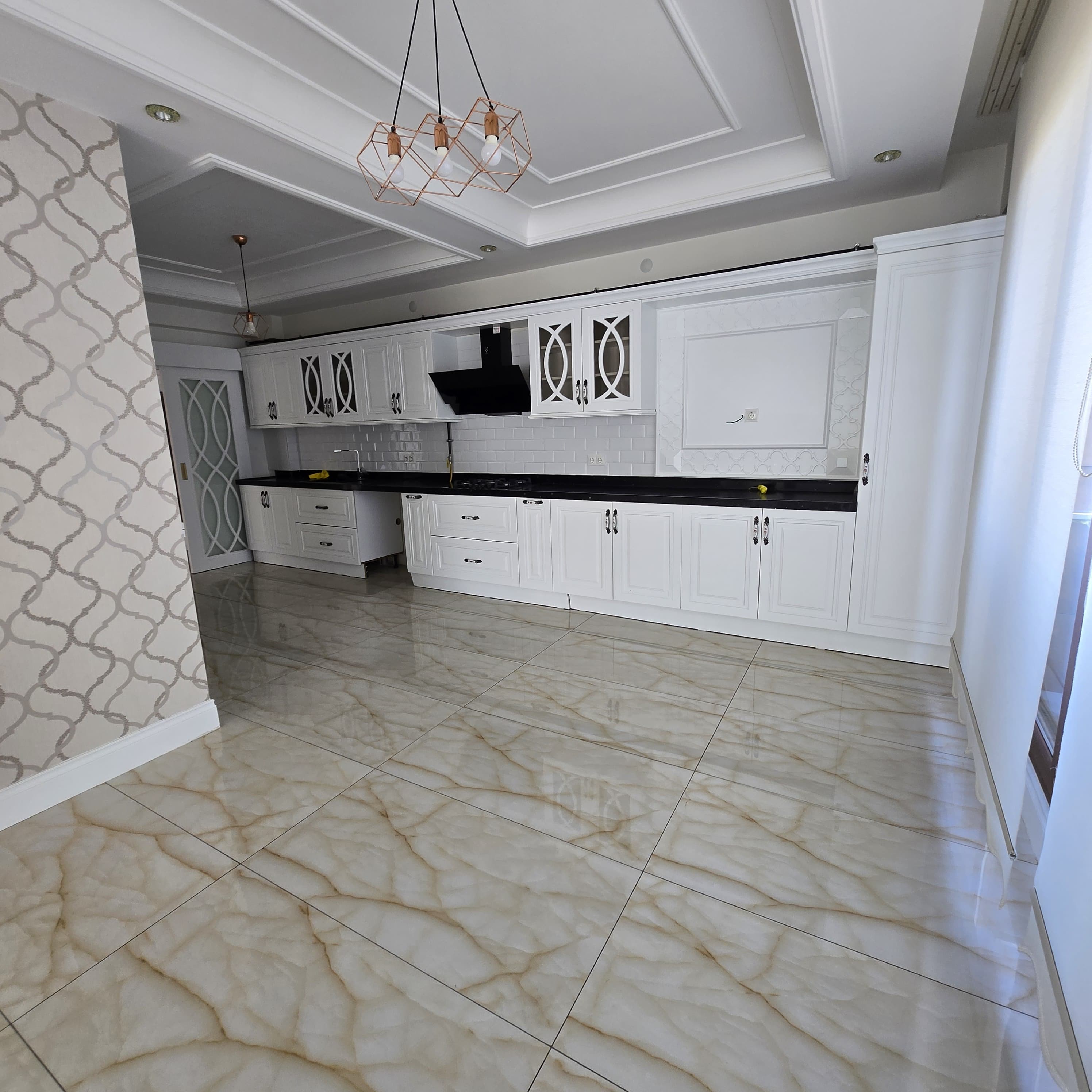 WİNSTOWN CİVARI LÜX  4+1 ACİL SATILIK DAİRE