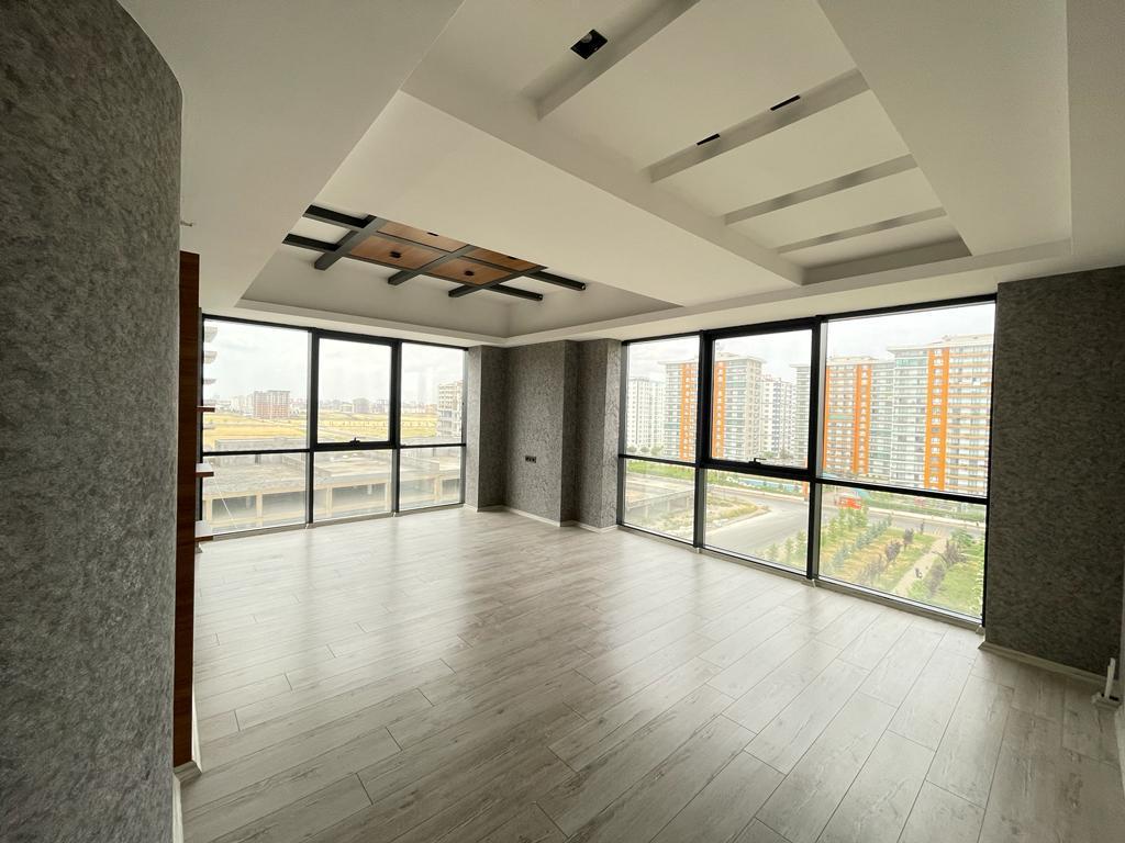 ELAZIĞ YOLU ÜZERİ LÜKS 2+1 İŞ YERİ