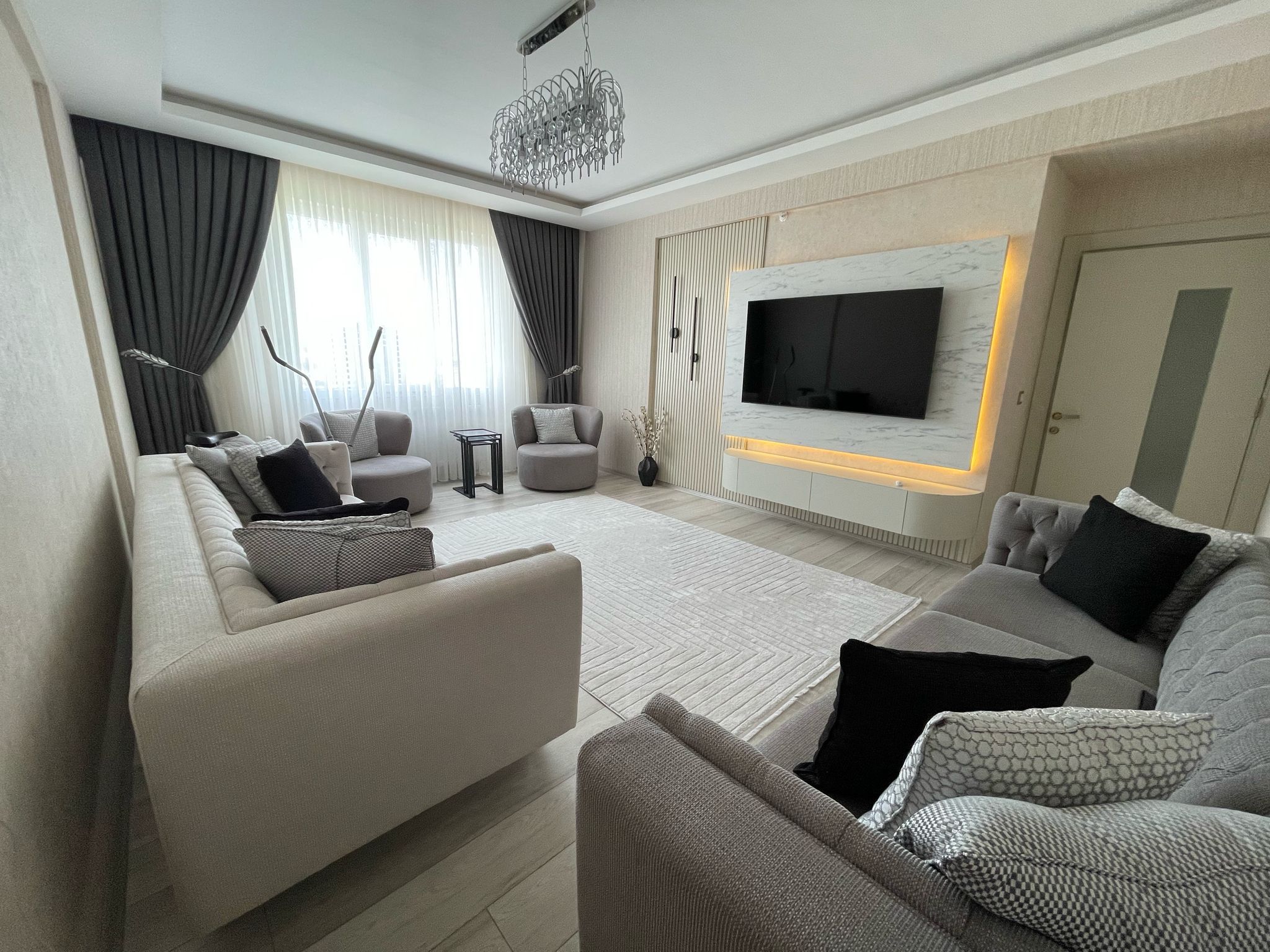 MAKROLİFE GAYRİMENKULDEN SATILIK 3.5+1 LÜKS DAİRE