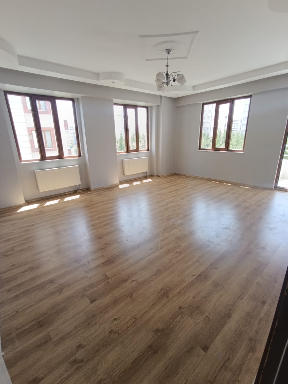 BAĞCILAR ŞATOPRAK CİVARI KİRALIK 3+1 DAİRE 