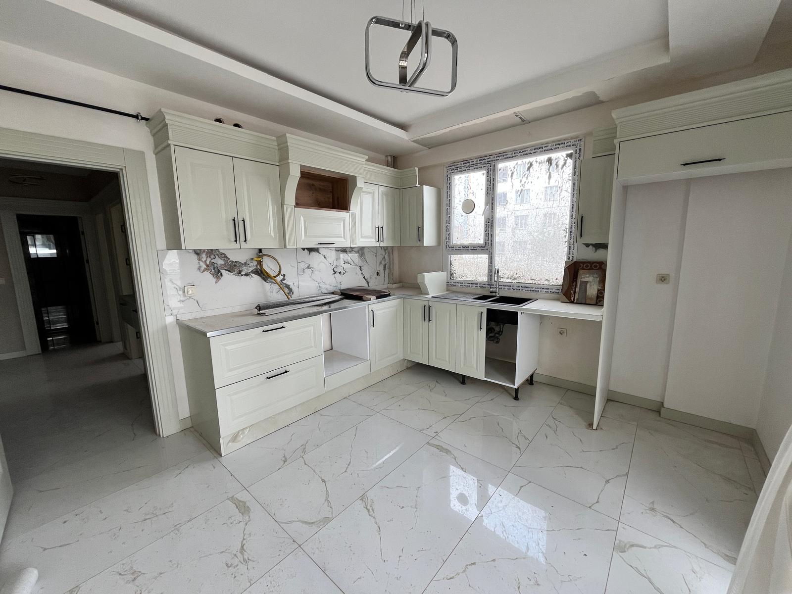 450 EVLERDE YATIRIMLIK 2+1 SATILIK DAİRE