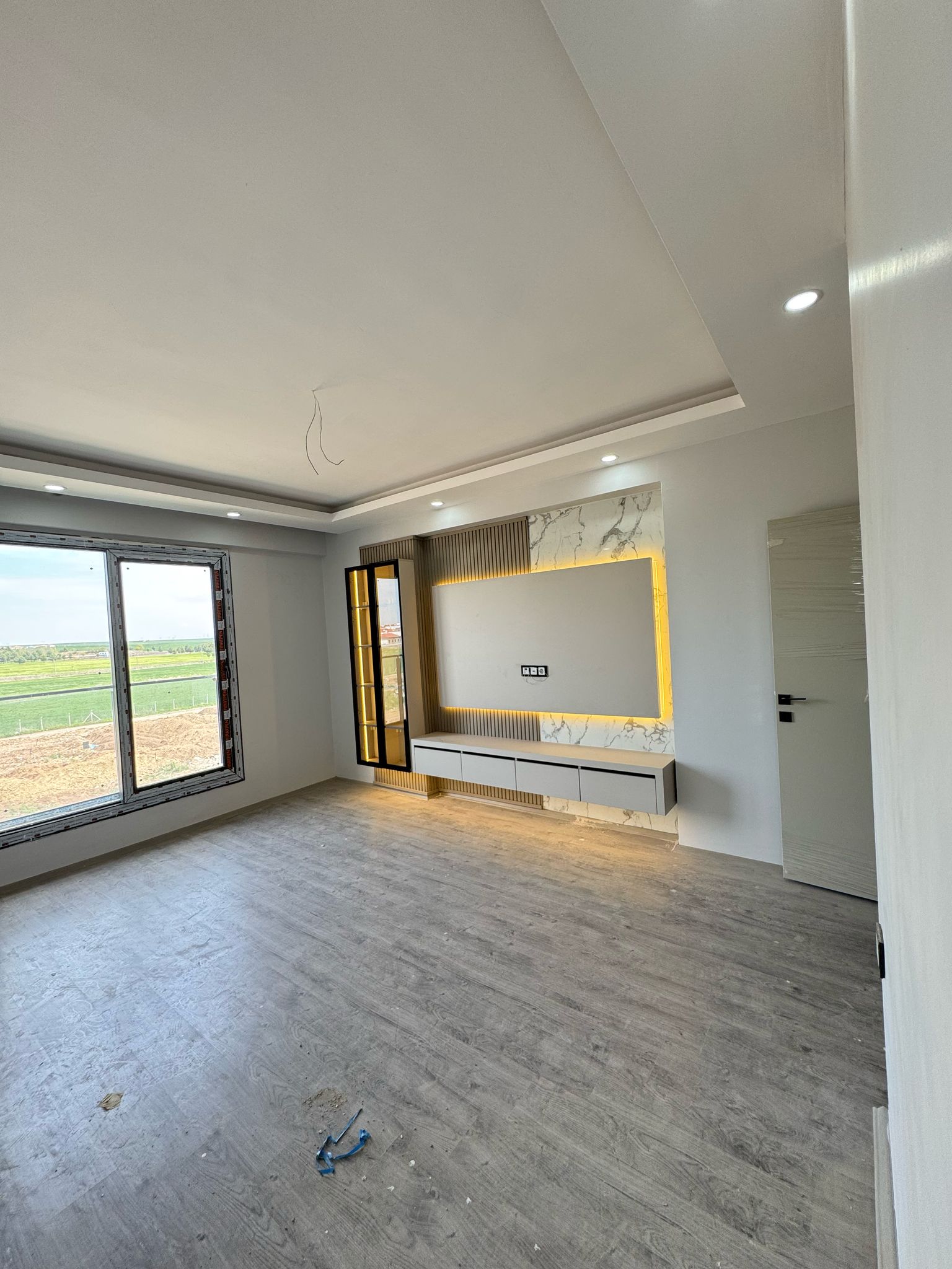 TEKNOKENT ARKASI HAVUZLU YERDEN ISITMALI HAZIR 2,5+1 SIFIR KİRALIK DAİRE