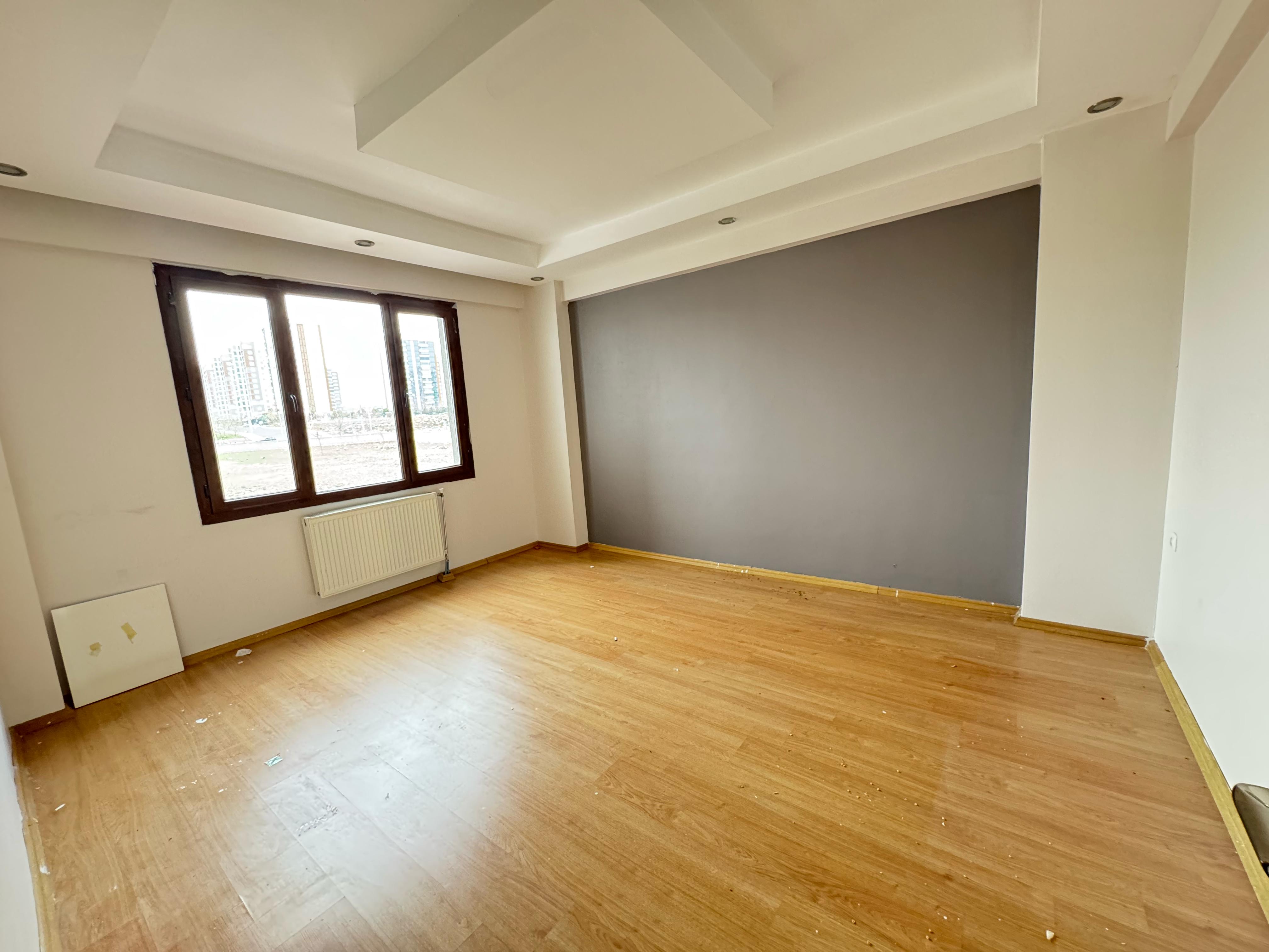 75 YOL ÜZERİ 4+1 TAŞINMAYA HAZIR AİLE EVİ
