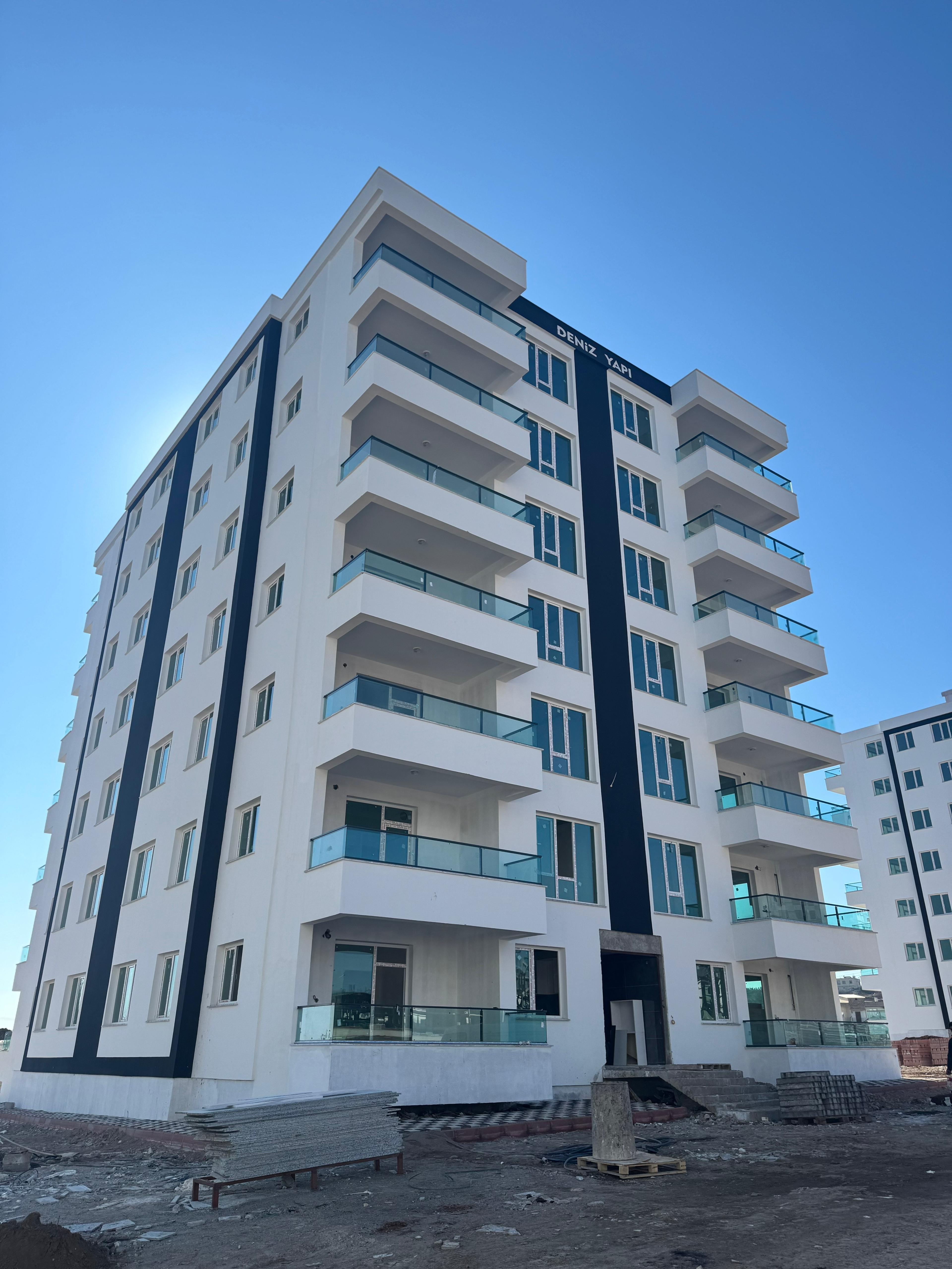 ACİLL SATILIK DÖNÜMLÜ MAHALLESİNDE 2+1 LÜKS SATILIK SIFIR DAİRE