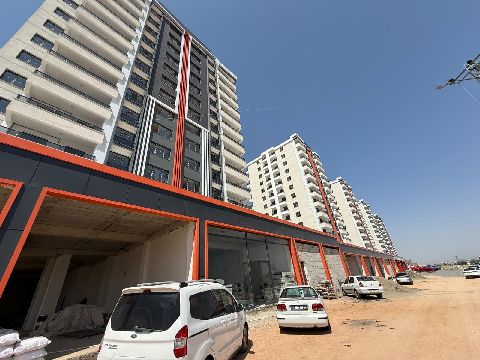 MAKROLİFE GAYRİMENKUL DEN  ALTIN DAG KARŞISI SATILIK 3.5+1 DAİRE