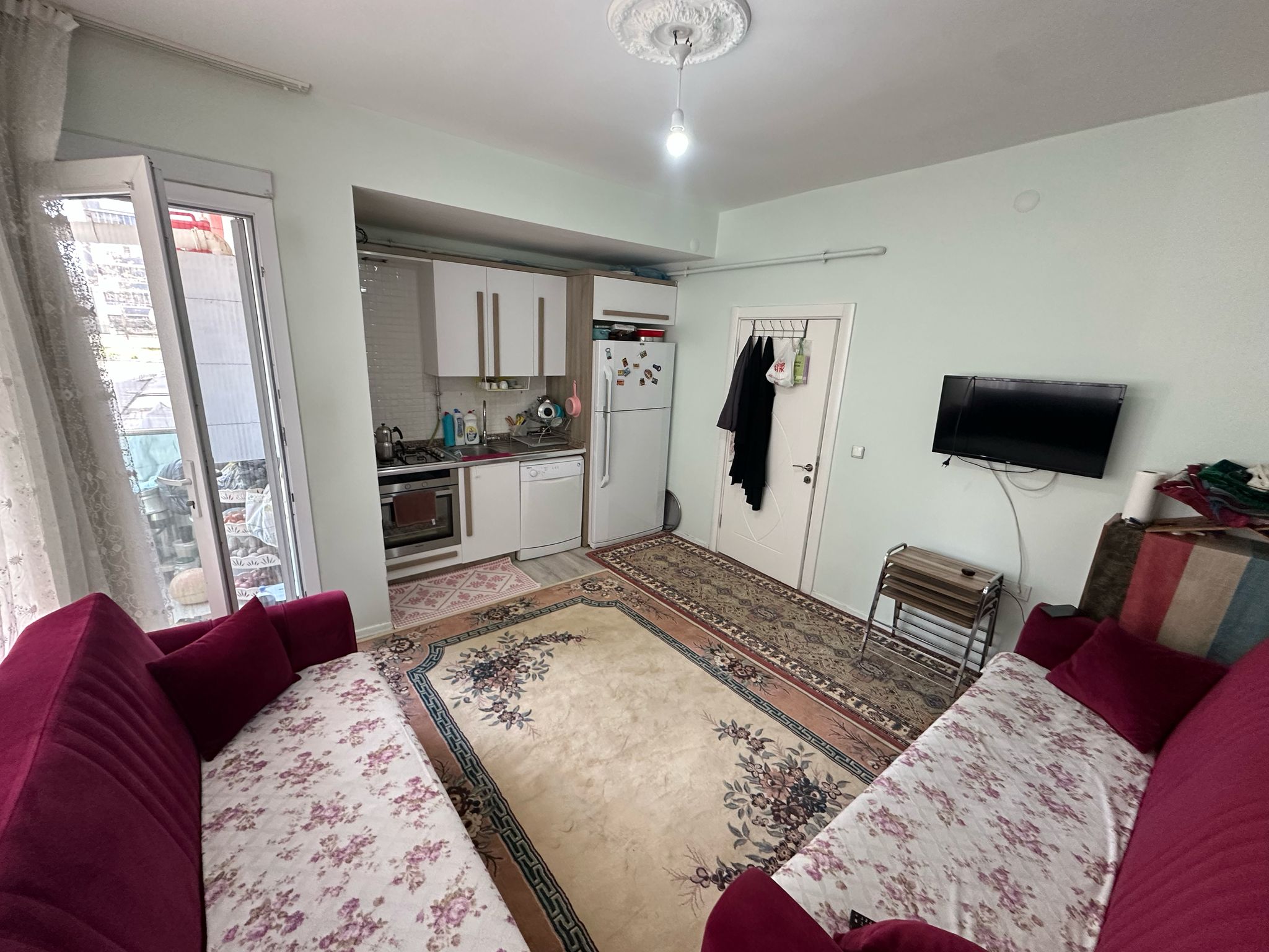 BAĞCILAR NEVRUZ PARK CİVARI SATILIK 2+1 AMERİKAN MUTFAK FIRSAT DAİRE
