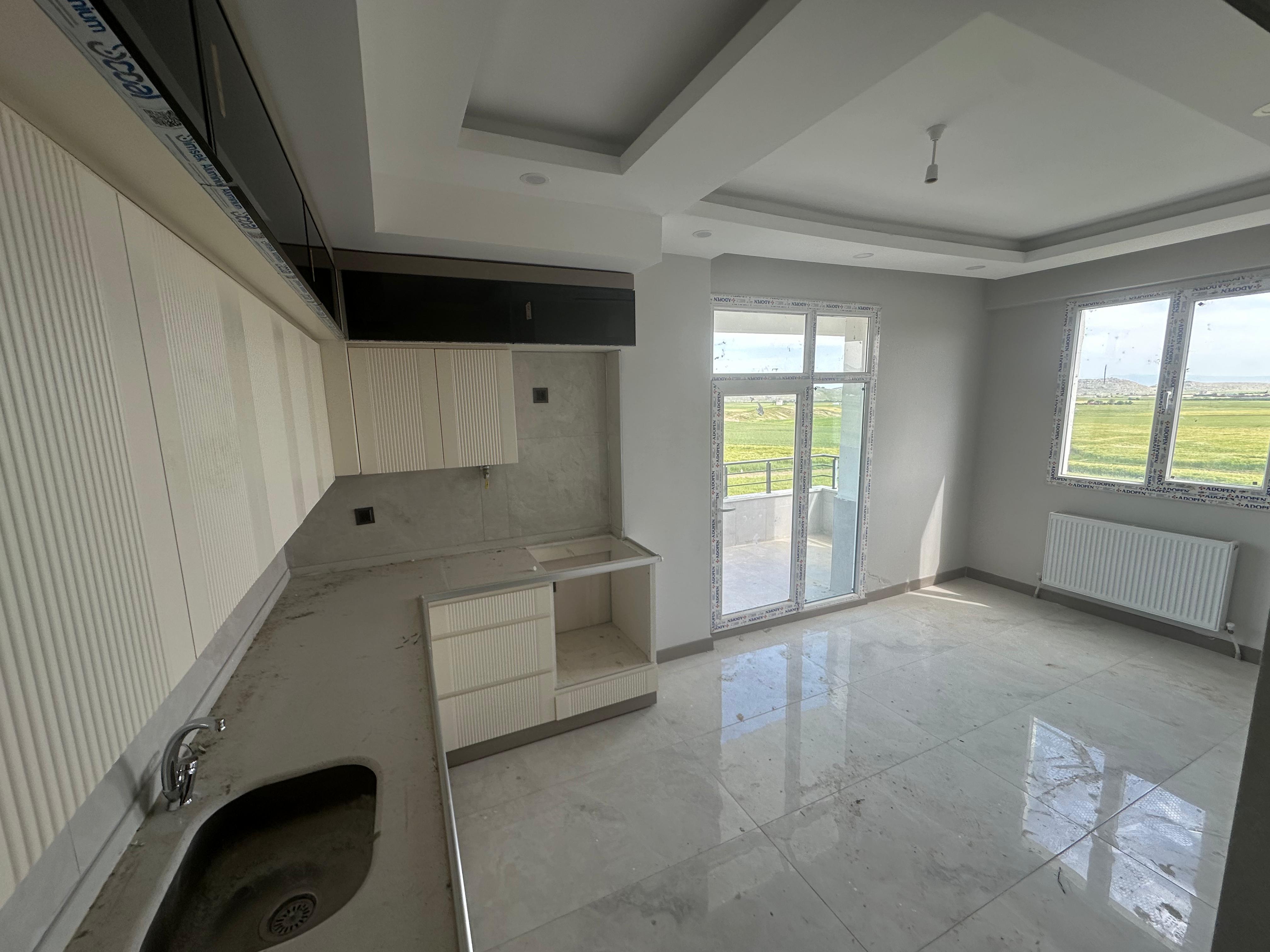 ERGANİ KIRALAN MEVKİNDE SATILIK 2.5+1 SIFIR DAİRE