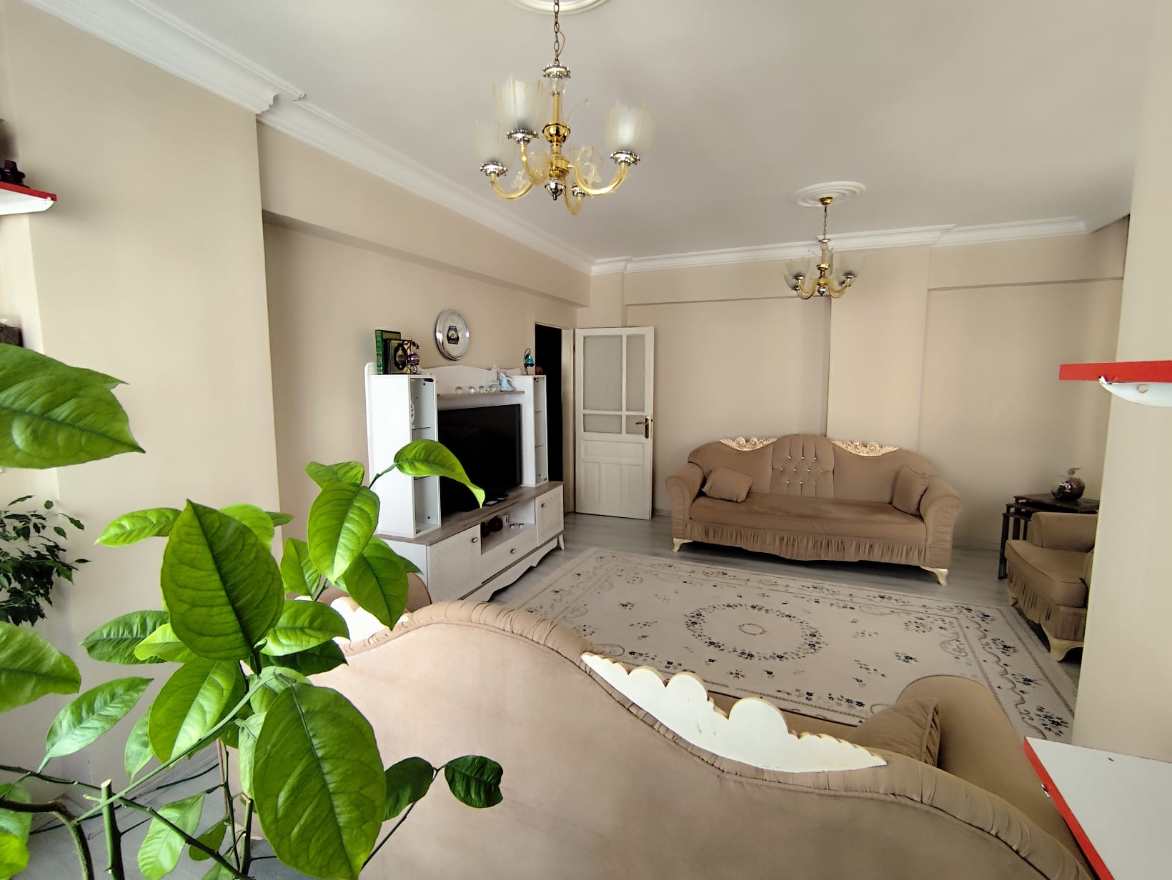 CEYLAN AVM YANI 3+1 SATILIK DAİRE