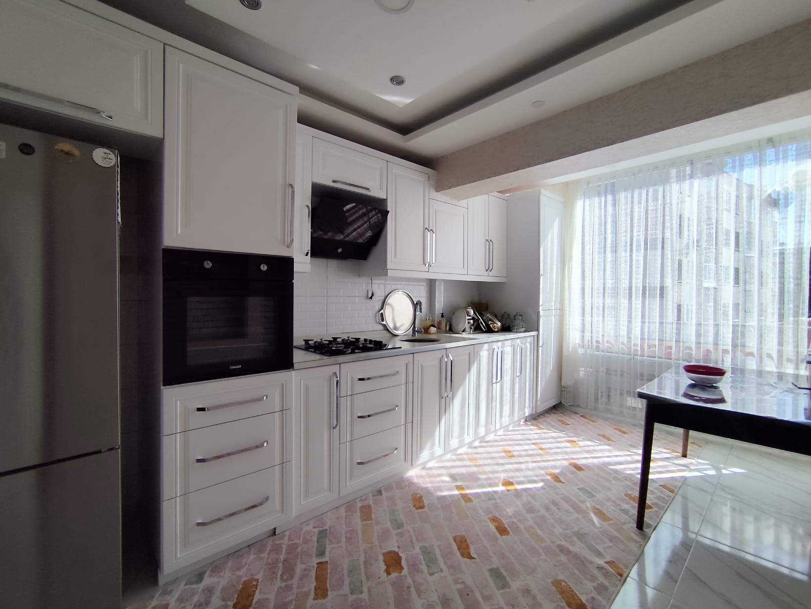 CEYLANLAR AVM ÇEŞME DURAĞI KARŞISI 3+1 SATILIK BAKIMLI DAİRE