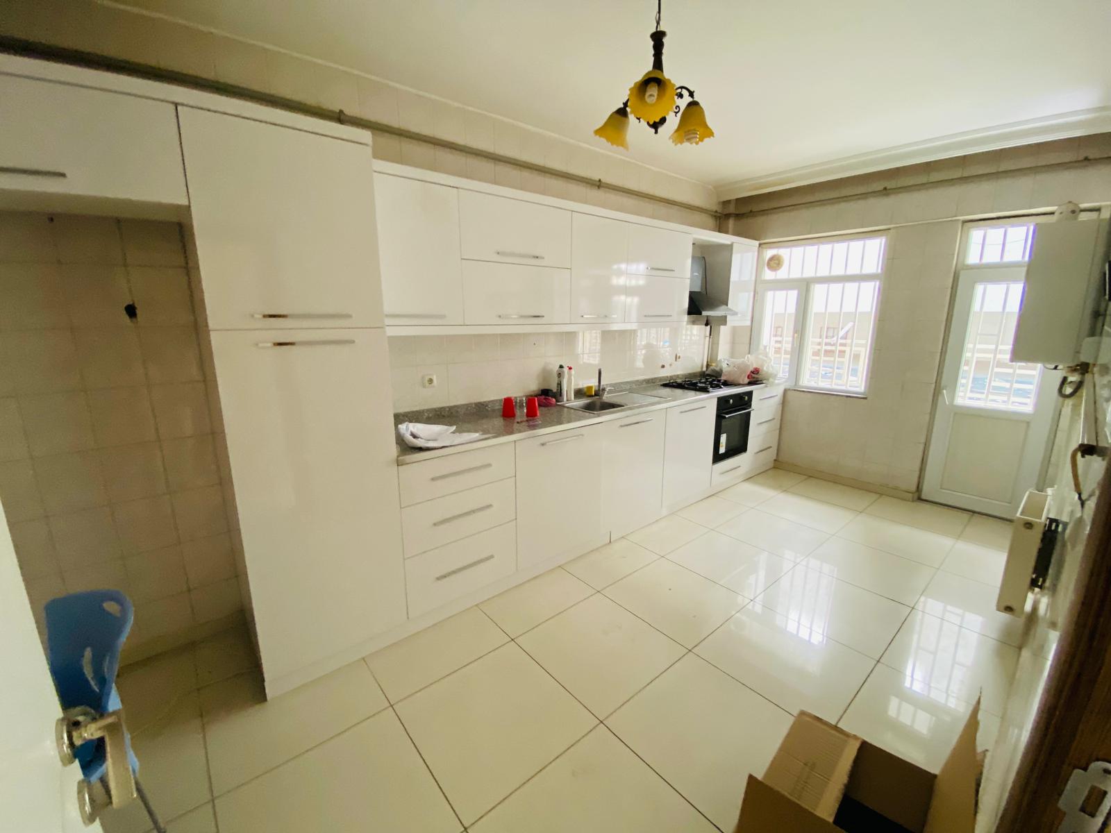 OFİS SANAT SOKAĞINA SIFIR 4+1 SATILIK FIRSAT DAİRE
