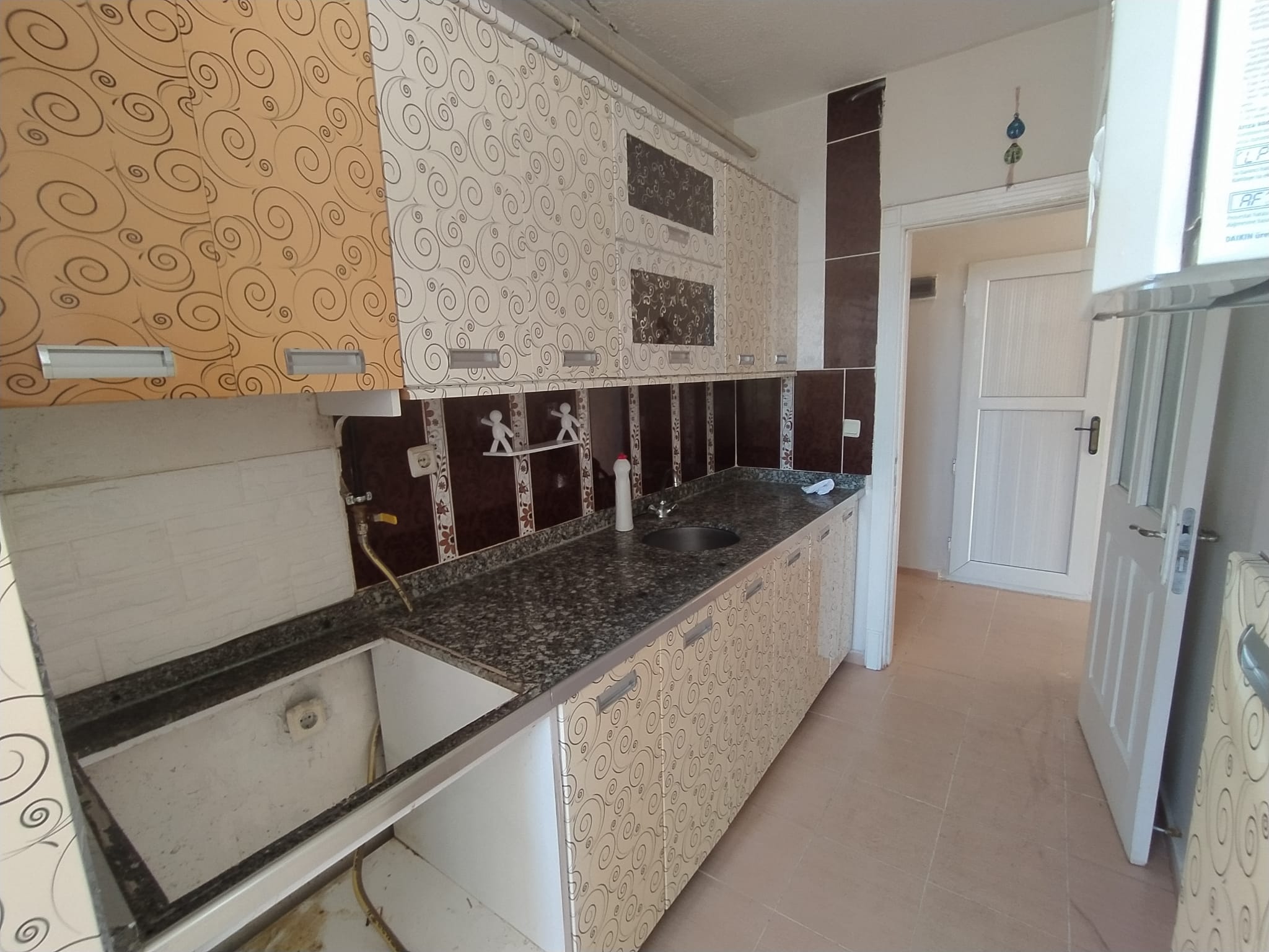 ÜÇKUYULAR TOKİDE 2+1 SATILIK FIRSAT DAİRE