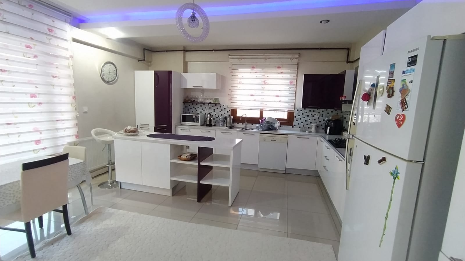 RADİSON OTEL ARKASI  4+1 SATILIK DAİRE