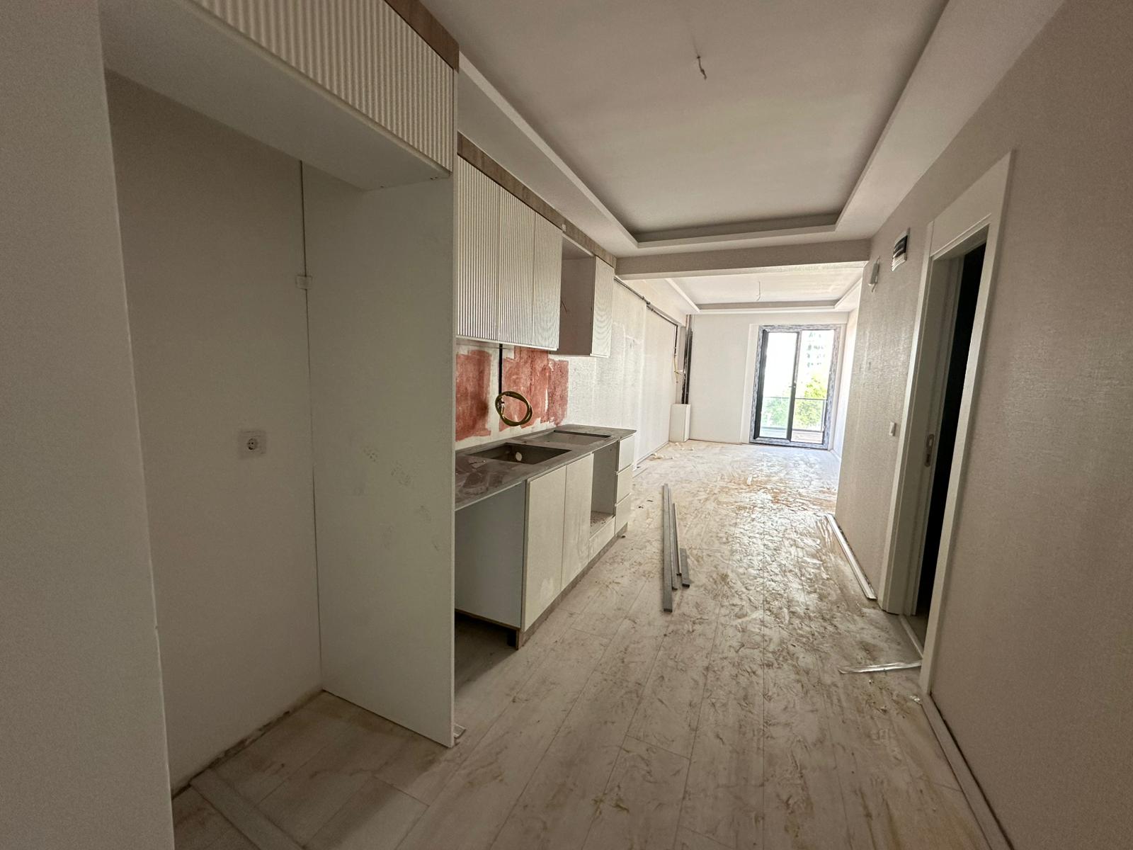 MASTFROŞ KAYALAR YAPI 2+1 SATILIK SIFIR DAİRE