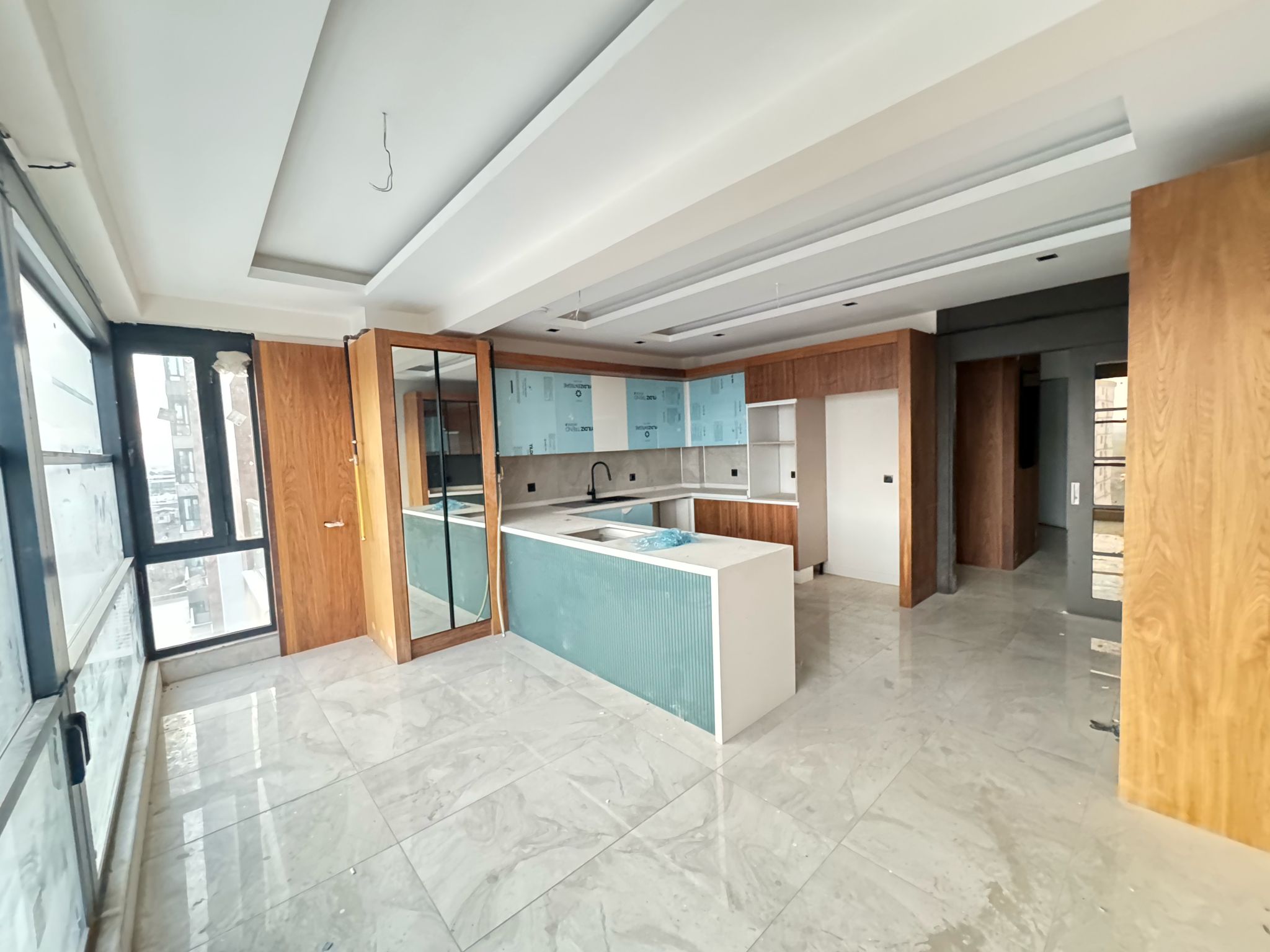 OTOGAR ARKASI URFA YOLU UZERINDE KAYAPINARDA FIRSAT ULTRA LUX 3.5+1 SIFIR DAIRE!!!