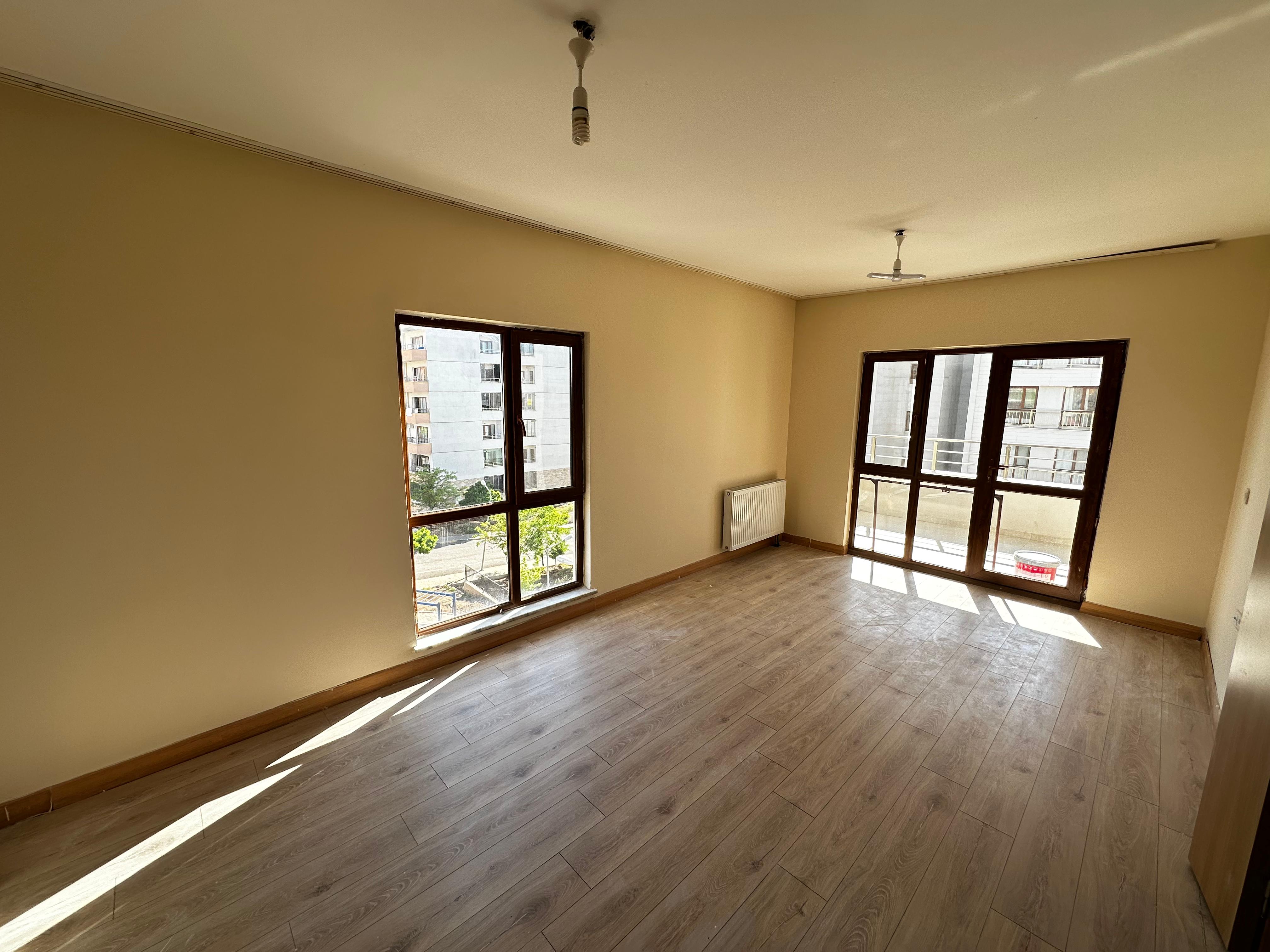 ÇÖLGÜZELİ YENİ TOKİLERDE KAÇIRILMAYACAK 2+1 DAİRE FIRSATI!
