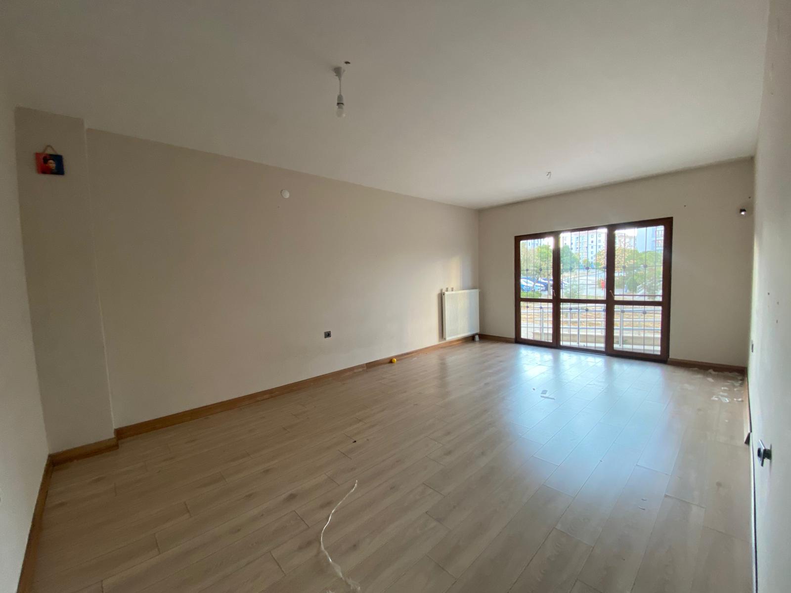  YENİŞEHİR ÜÇKUYULAR TOKİ 808  KONUTLARI 3+1 KİRALIK DAİRE