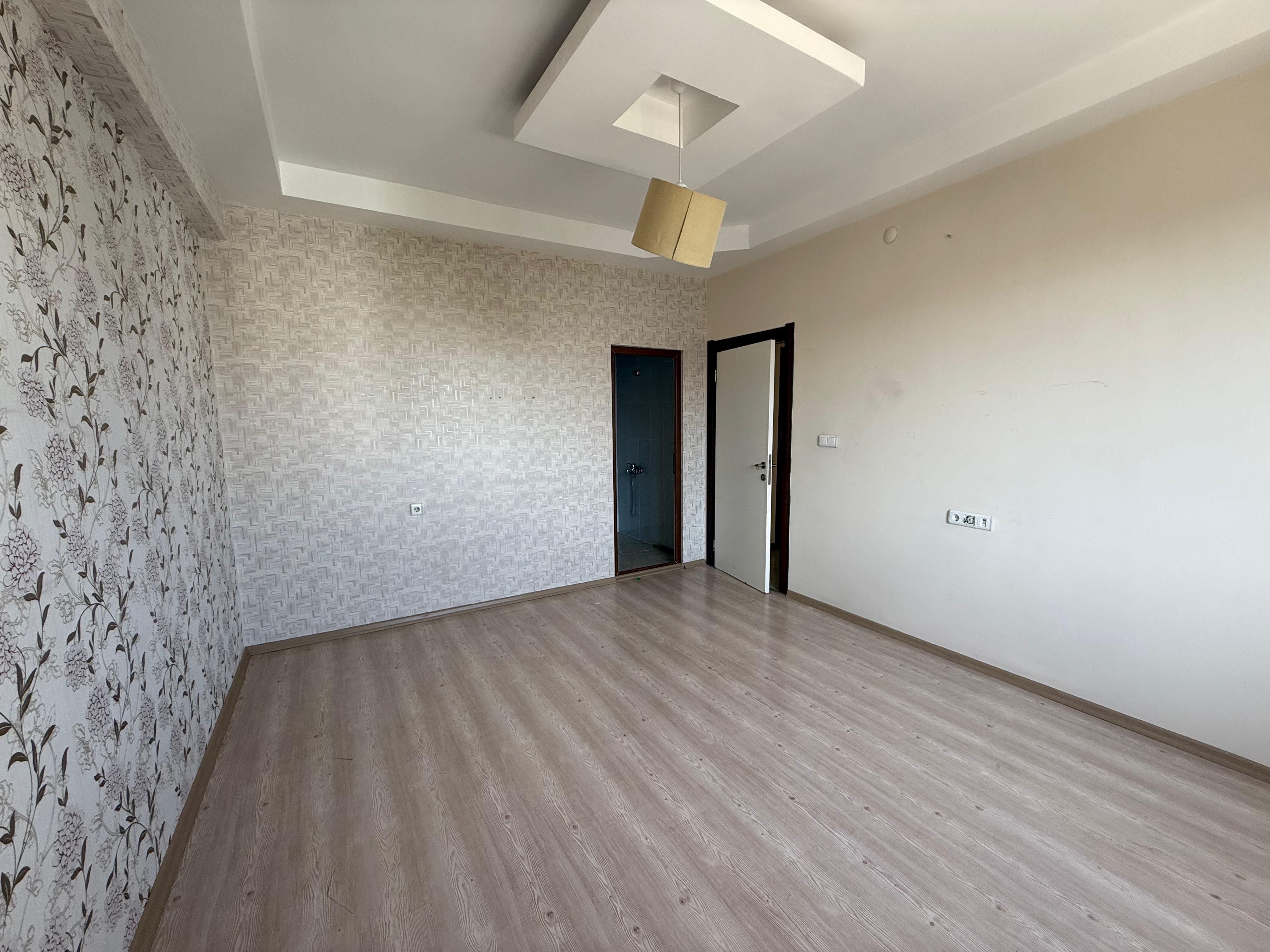 BAĞCILAR TRAFİK EĞİTİM PARKI YANI KİRALIK 3+1 DAİRE 