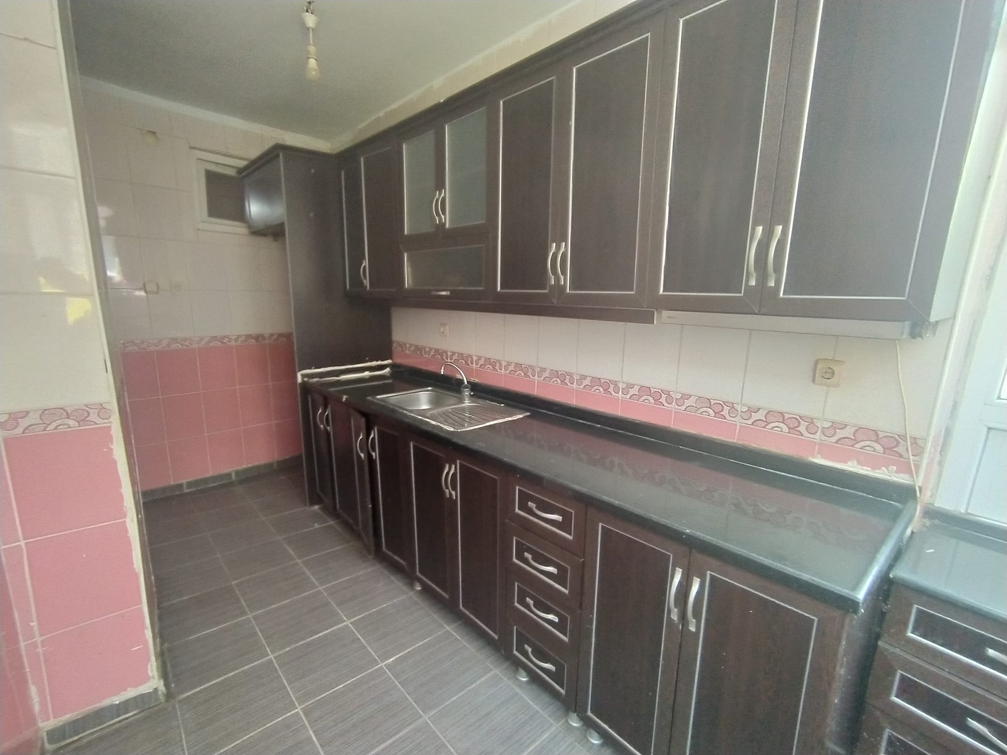 HATBOYUNDA TEMİZ  2+1 KİRALIK  DAİRE 