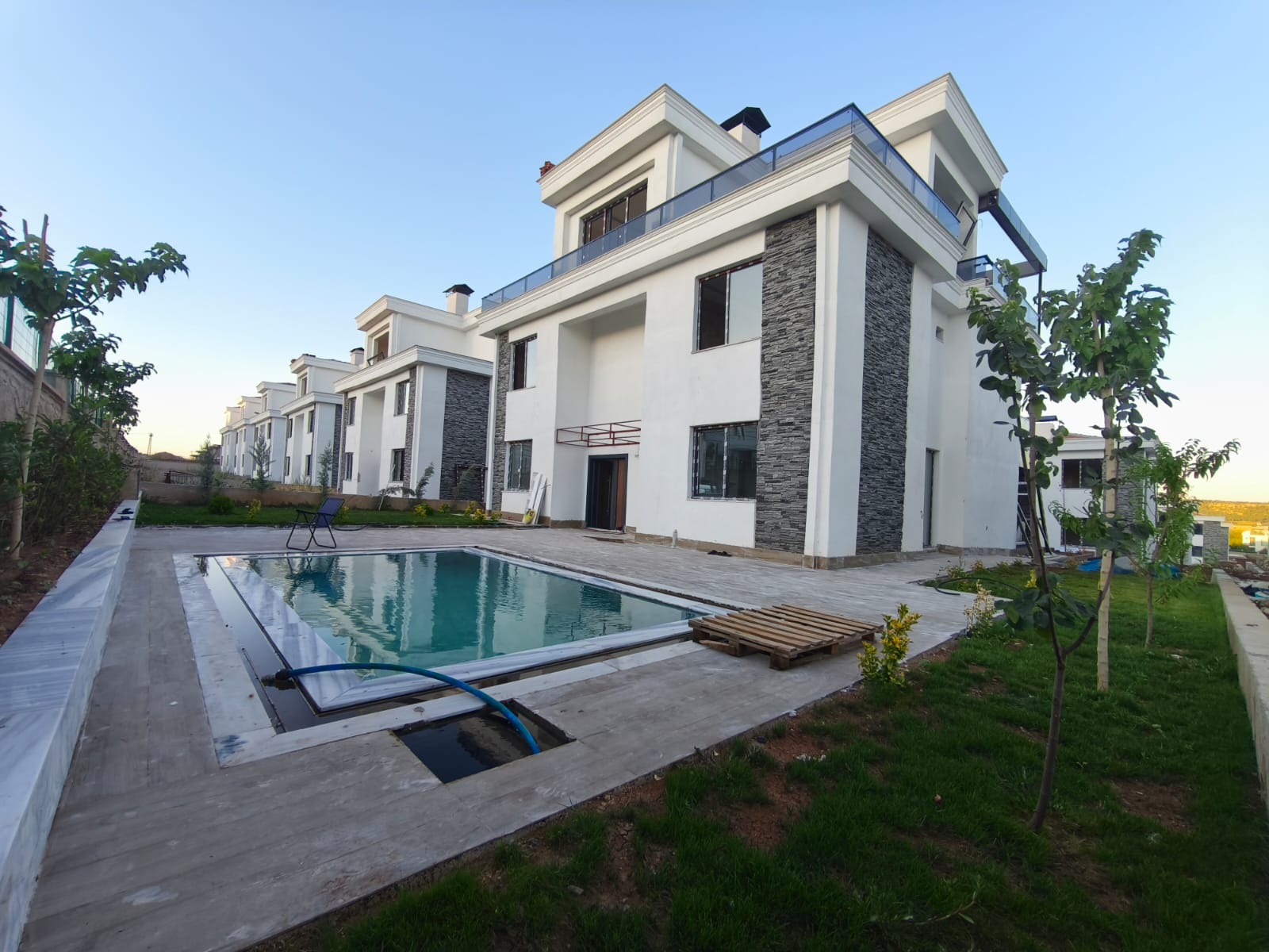 SATILIK ULTRA LÜX TRİPLEX VİLLA!!!!!