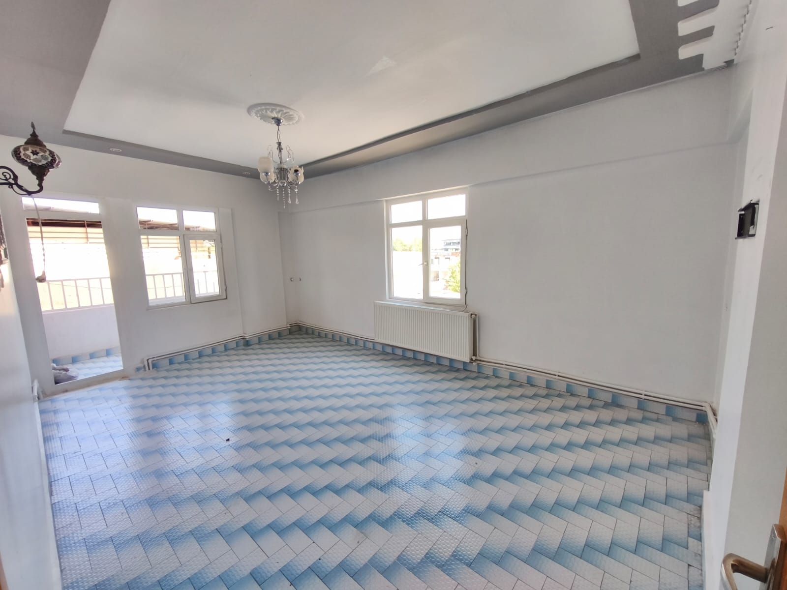 GENESİS HASTANESİ  ARKASINDA 3 +1 MASRAFSIZ KİRALIK DAİRE 
