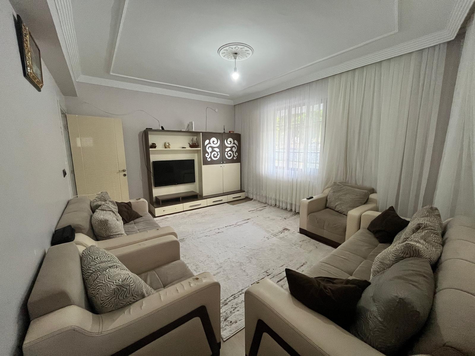 BAĞCILAR AVEA CADDESİNDE YENİ HAL CİVARINDA 2+1 SATILIK DAİRE
