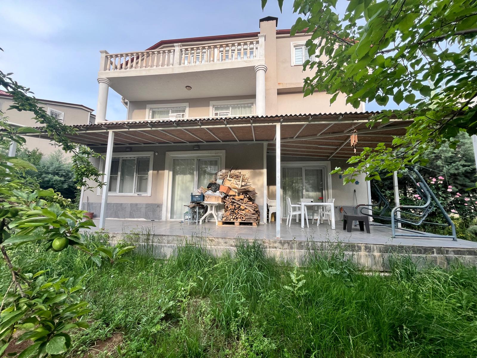 DAİRE FİYATINA KENT ORMAN ARKASINDA SATILIK 5 +1 TRİPLEKS VİLLA