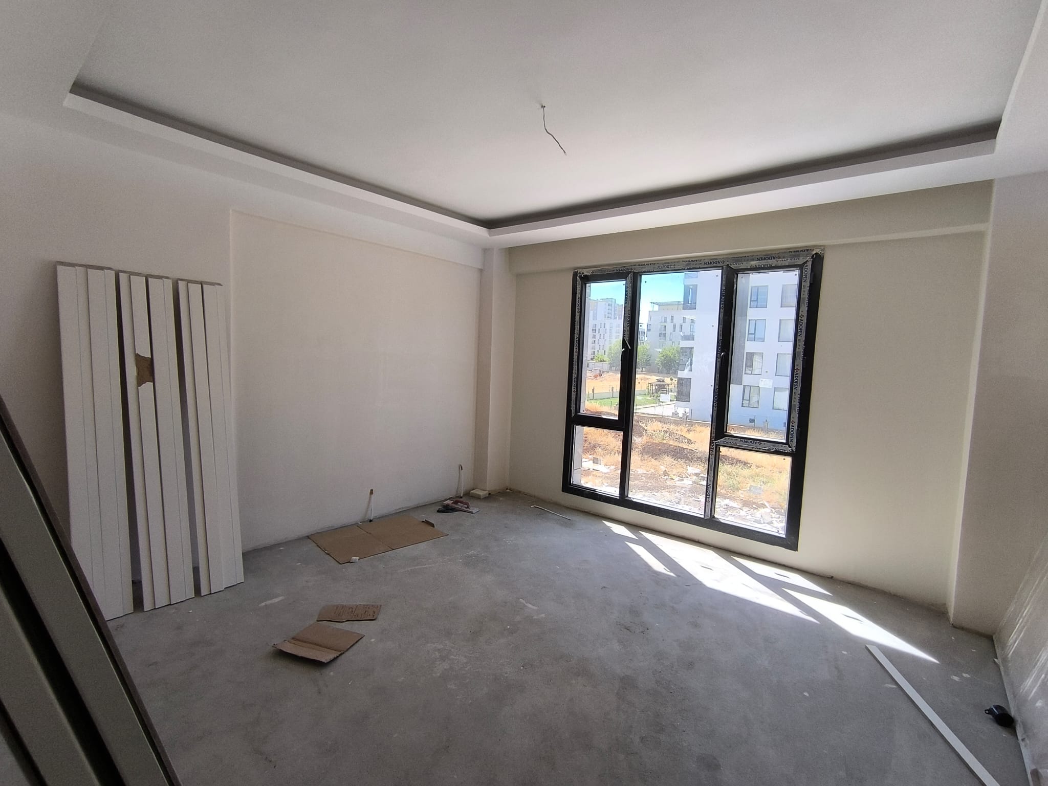 KAYAPINAR TALEYTEPE  KARACA  SİTESİ WİNSTOWN AVM ARKASI  3+1 LÜKS DAİRE 