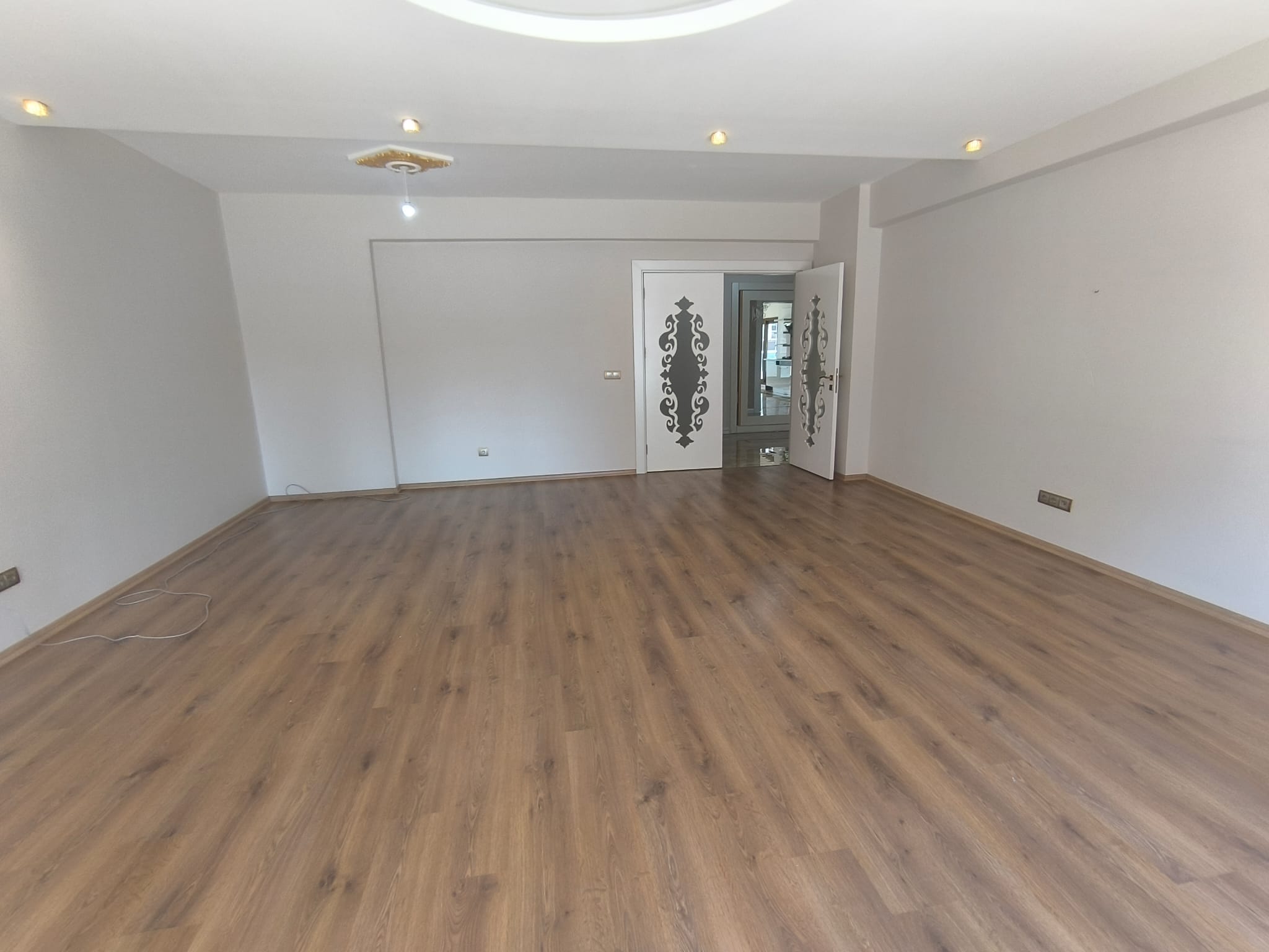YENİŞEHİR ALTINDAĞ KONUTLARI   4+1  KİRALIK  DAİRE