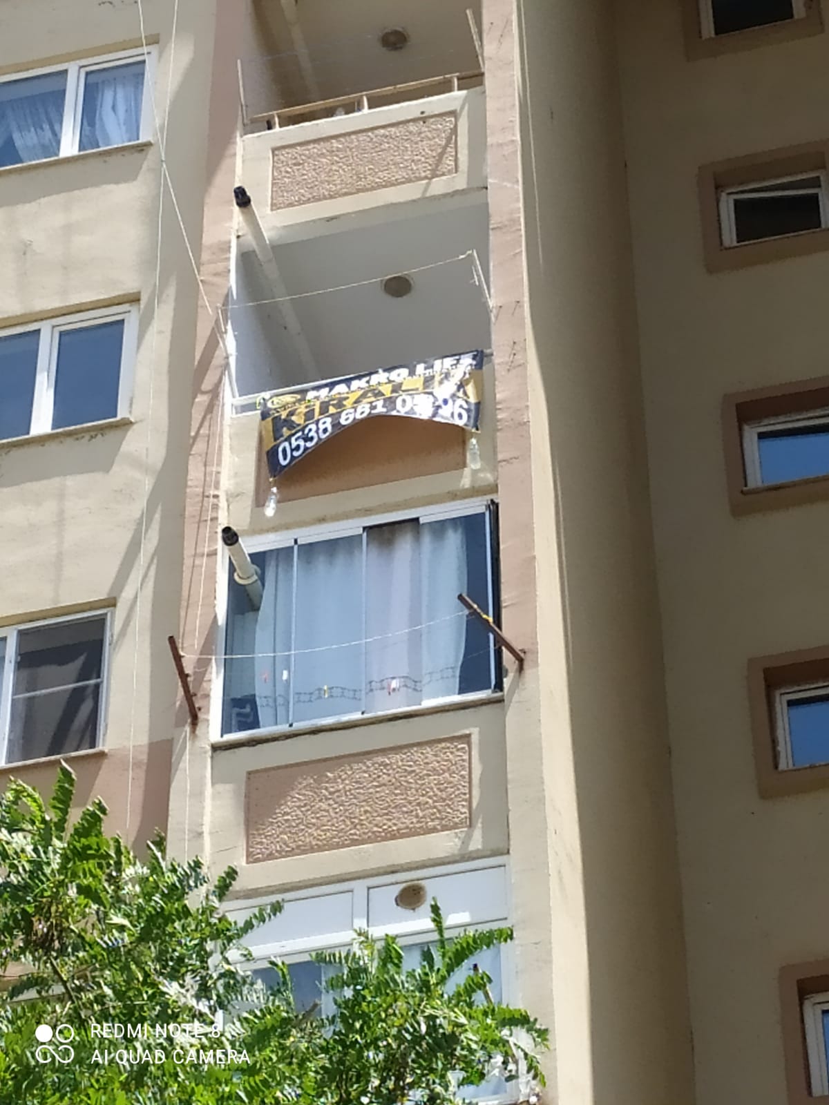 ÜÇKUYULAR POLİS NOKTASI KARŞINDA KİRALIK 2+1 DAİRE