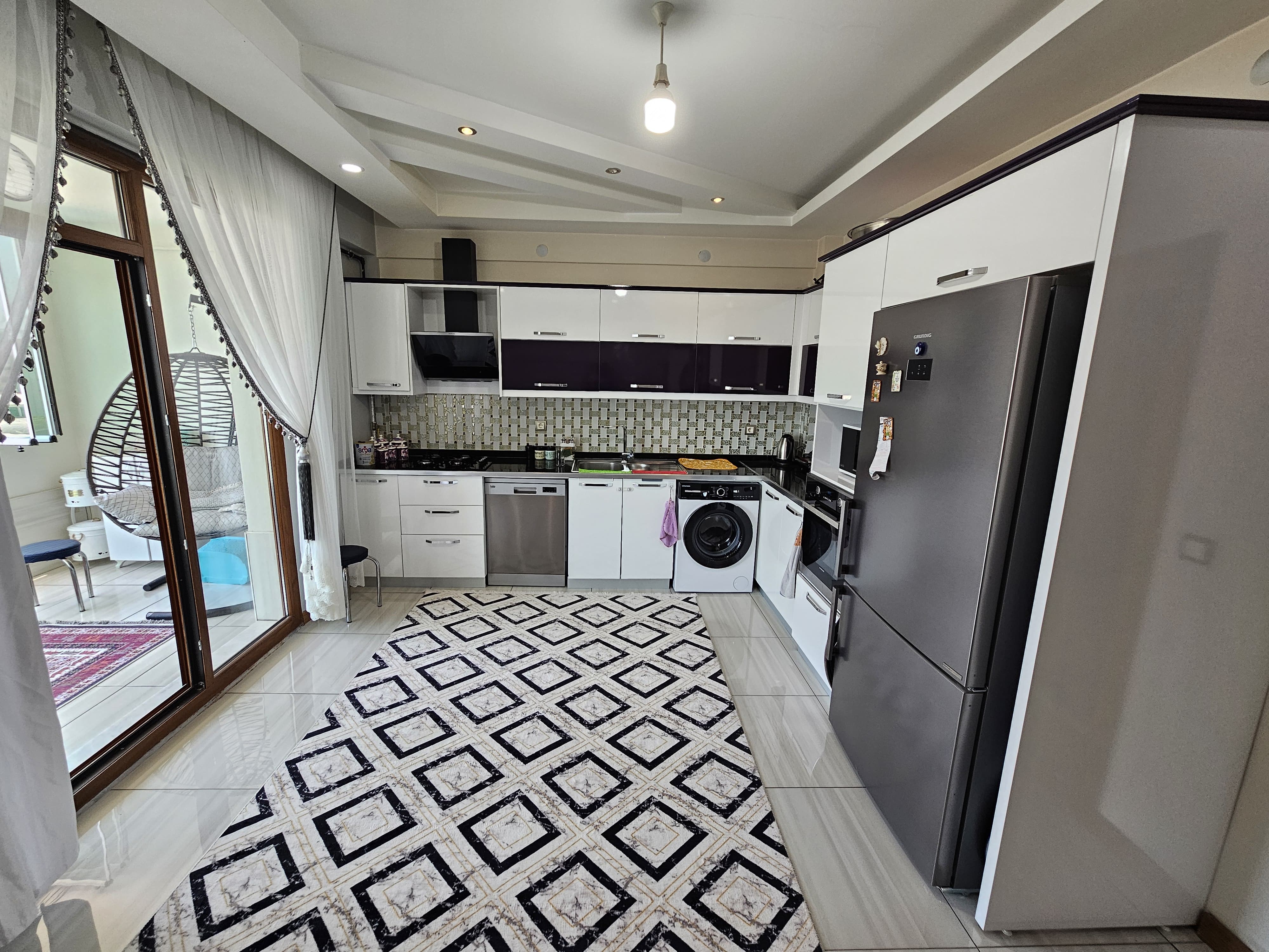 FIRSAT DAİRE!!! BAĞCILAR GÖLETLİ PARKTA  3+1 SATILIK LÜX DAİRE