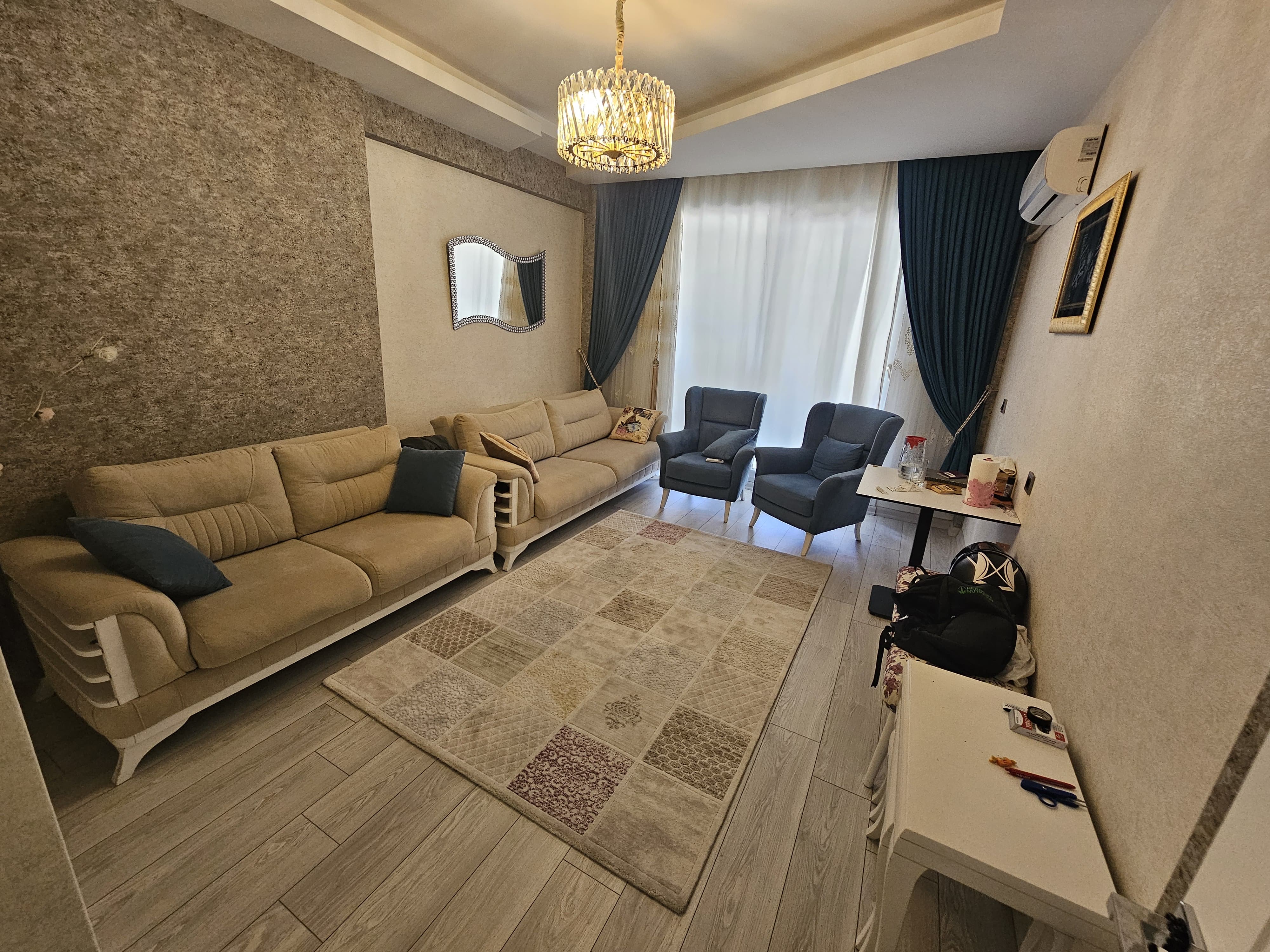  WİNSTOWN AVM KARŞISI MASTFROŞ CADDESİNDE HAVUZLU ACİL SATILIK 2.5+1 FIRSAT DAİRE         