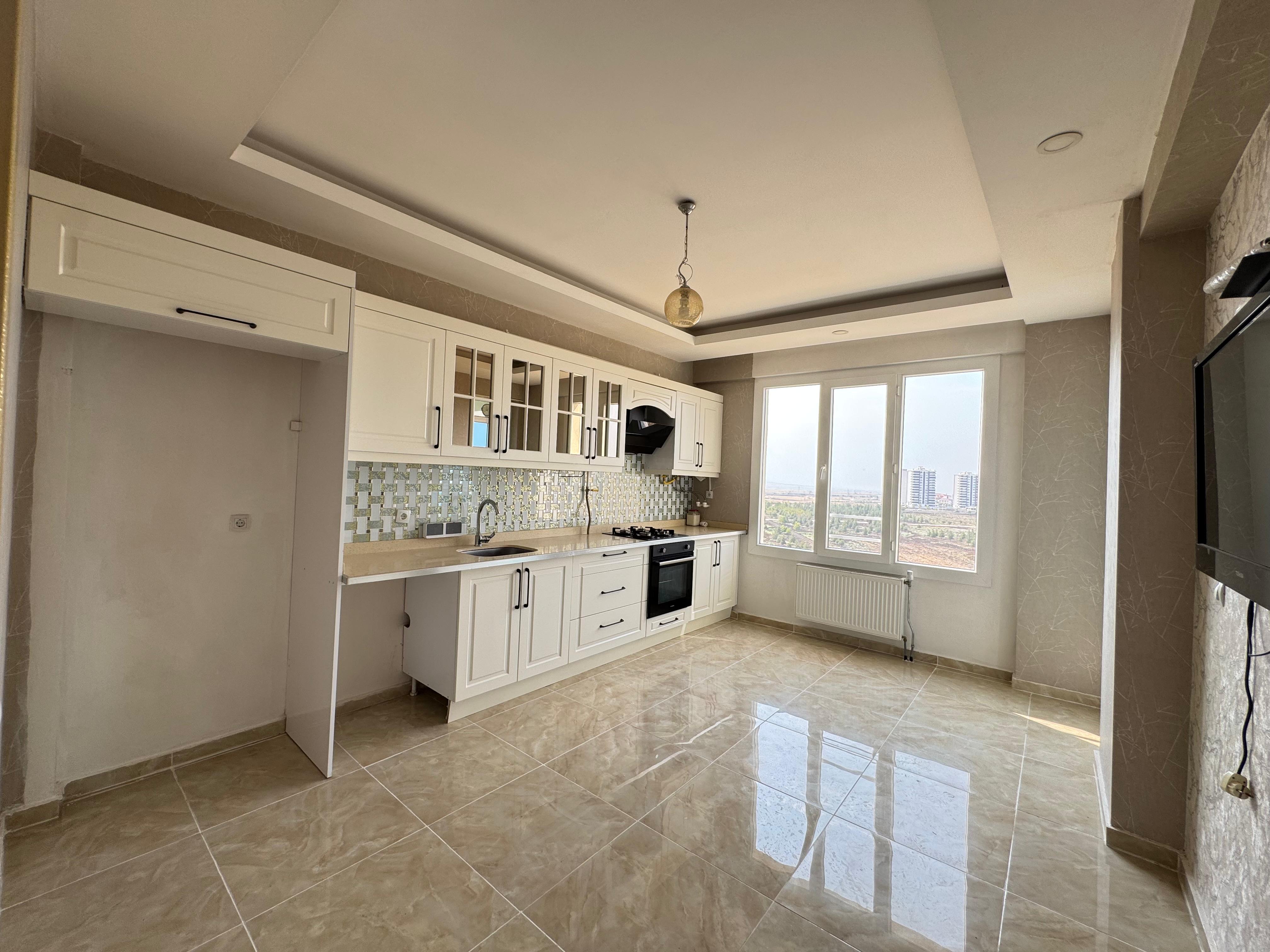 STADYUM YENİ ŞEHİR HASTANESİ CİVARINDA 3+1 LÜKS DAİRE