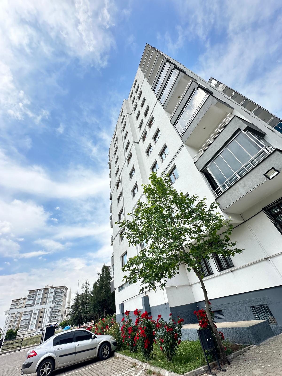 ACİL SATILIK  KAYAPINAR 75 MAHABAD BULVARINDA 4+1 LÜKS DAİRE