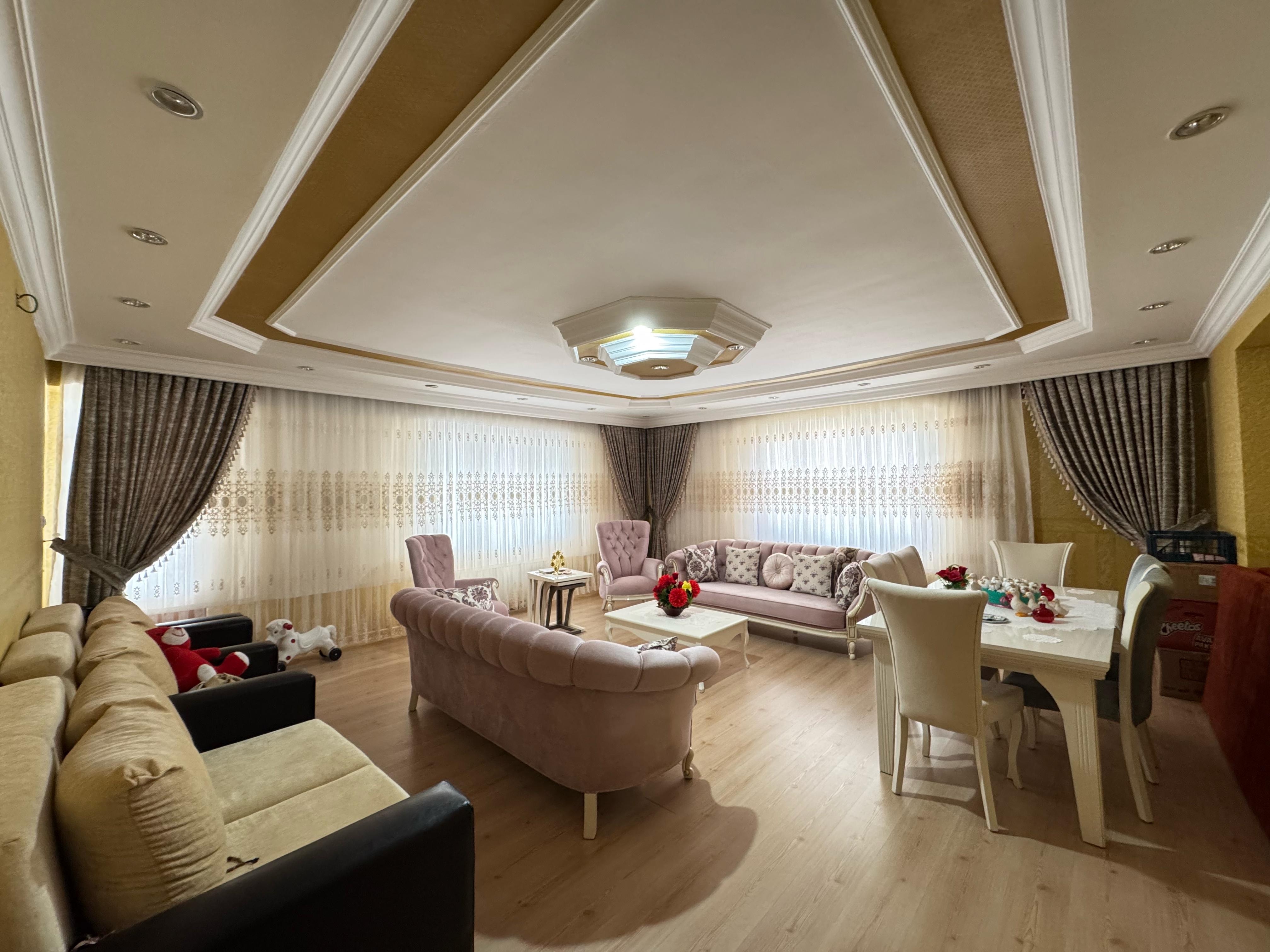 YENİYOLDA SATILIK 3+1 HASARSIZ DAİRE
