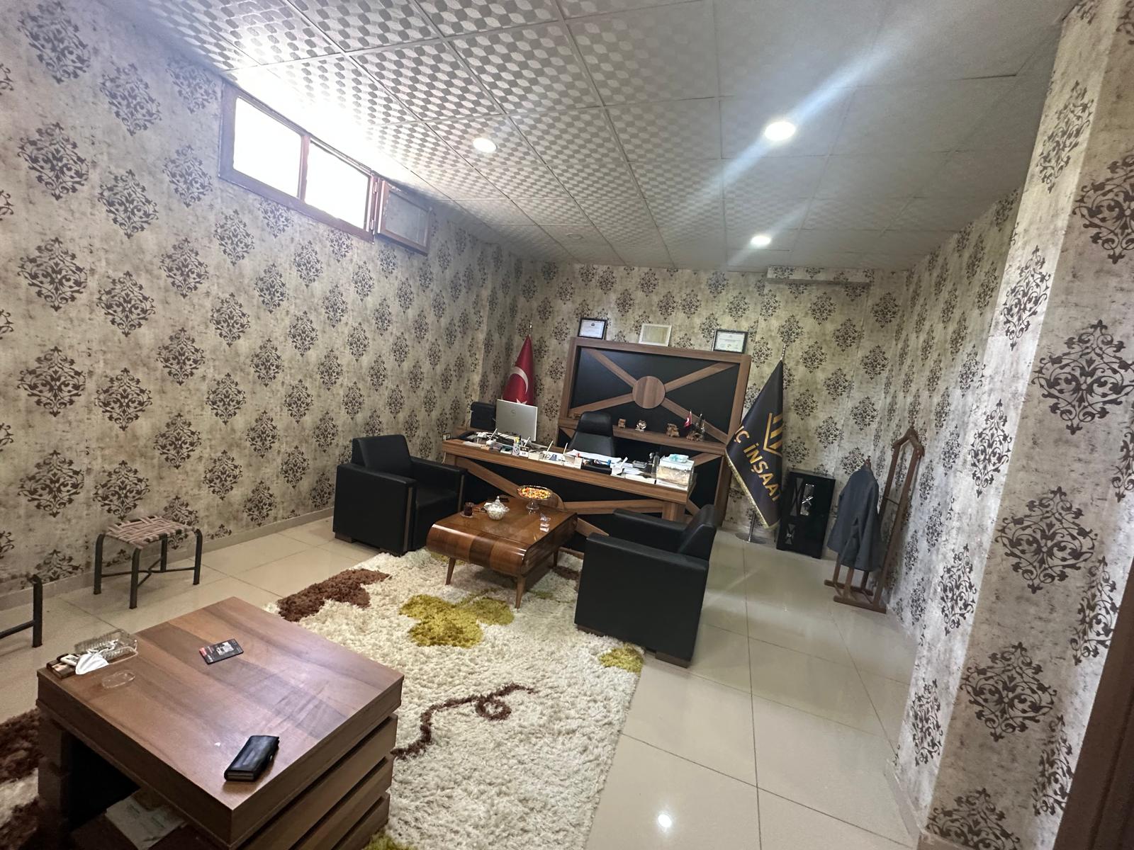 WİNSTOWN AVM ÇAPRAZINDA HAZIR KURULU DÜKKAN