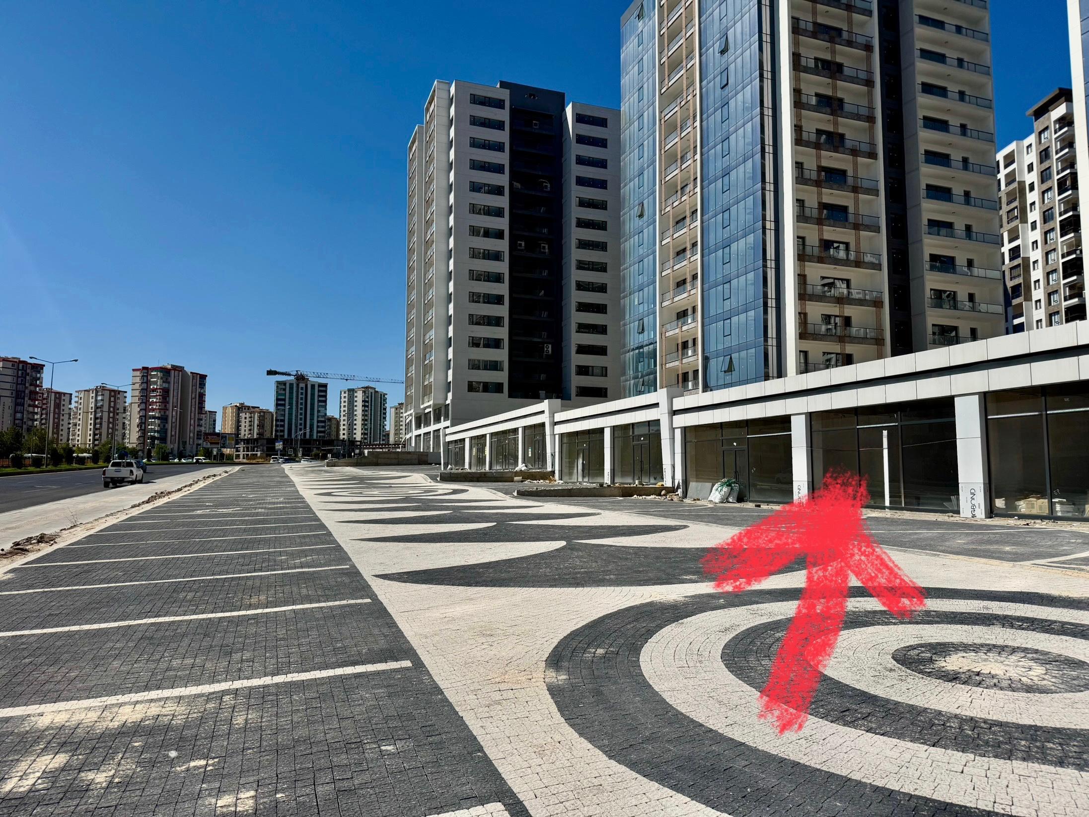 MAKROLİFE'TAN RADİSON KARŞISI ÇEYSA CENTROPOLDE 295m2 DÜKKAN FIRSATI !!!