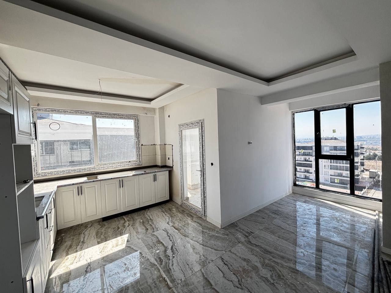 TEKNOKENT ARKASINDA 4.5+1 SATILIK DAİRE 