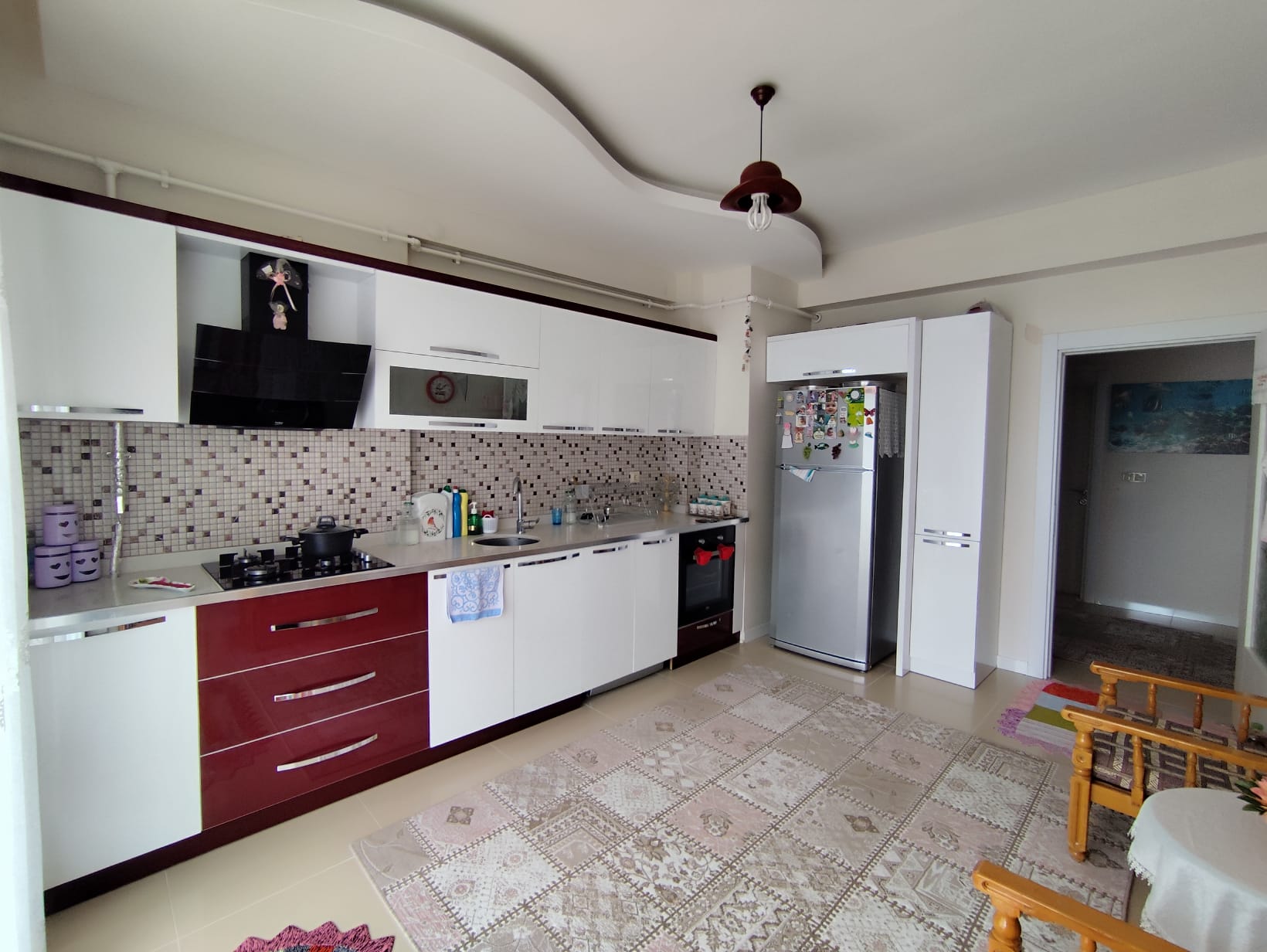 FABRİKA MAHALLESİNDE SATILIK 3+1 MASRAFLI DAİRE