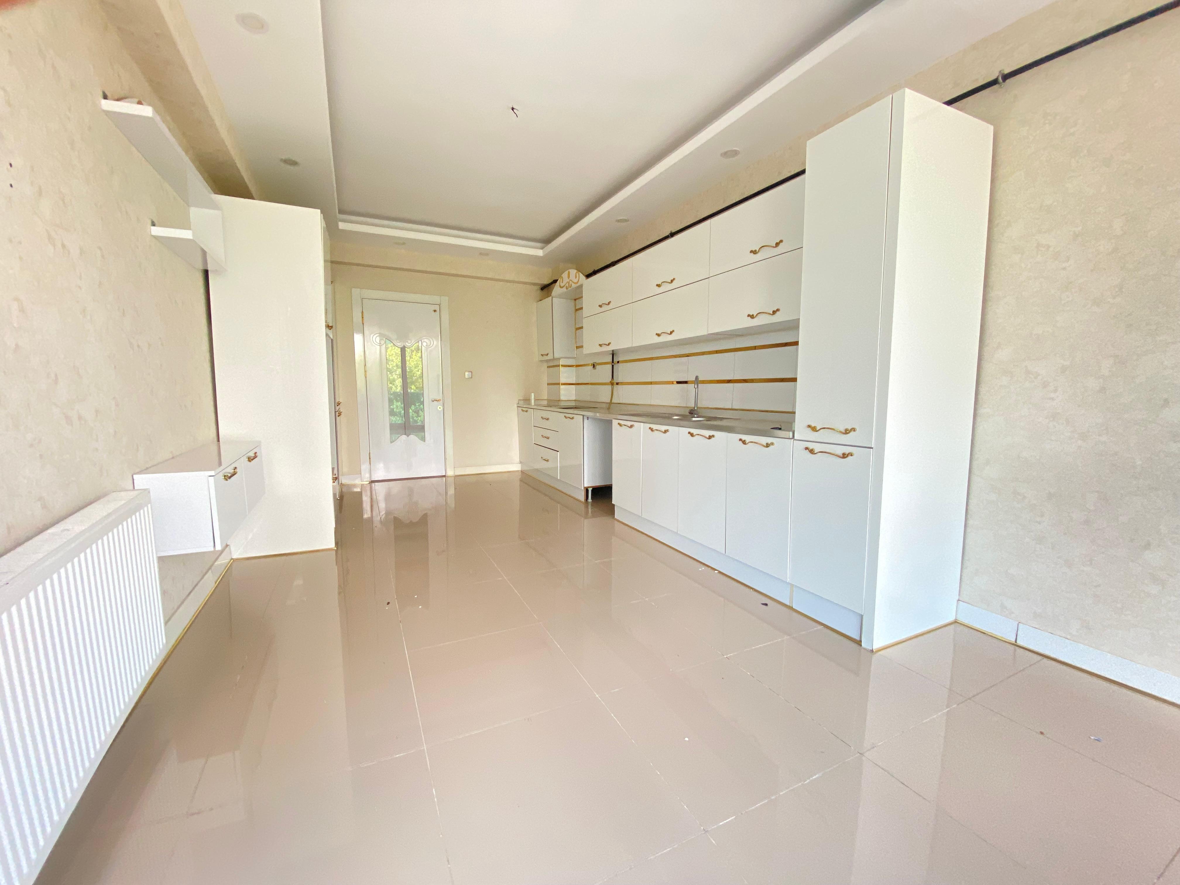 KAYAPINAR STADYUM  50 METRE YOL ÜSTÜNDE 4+1 LÜKS DAİRE