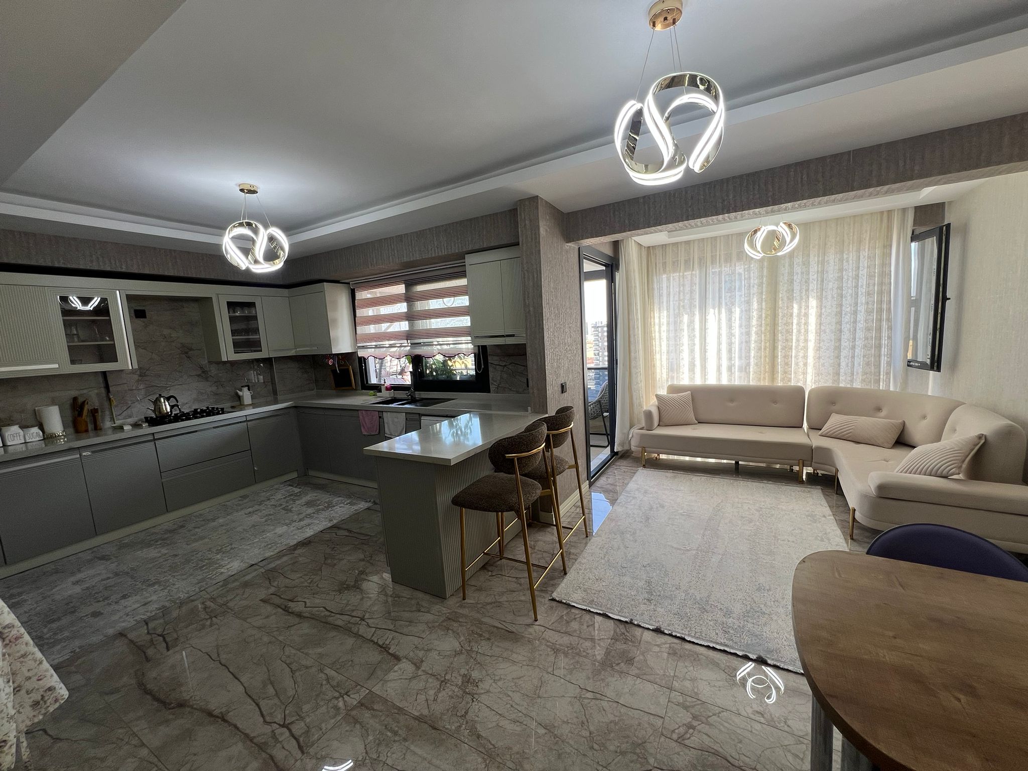 WİNSTOWN AVM YANINDA  AY YAPI KALİTESİ 3,5+1 DAİRE 