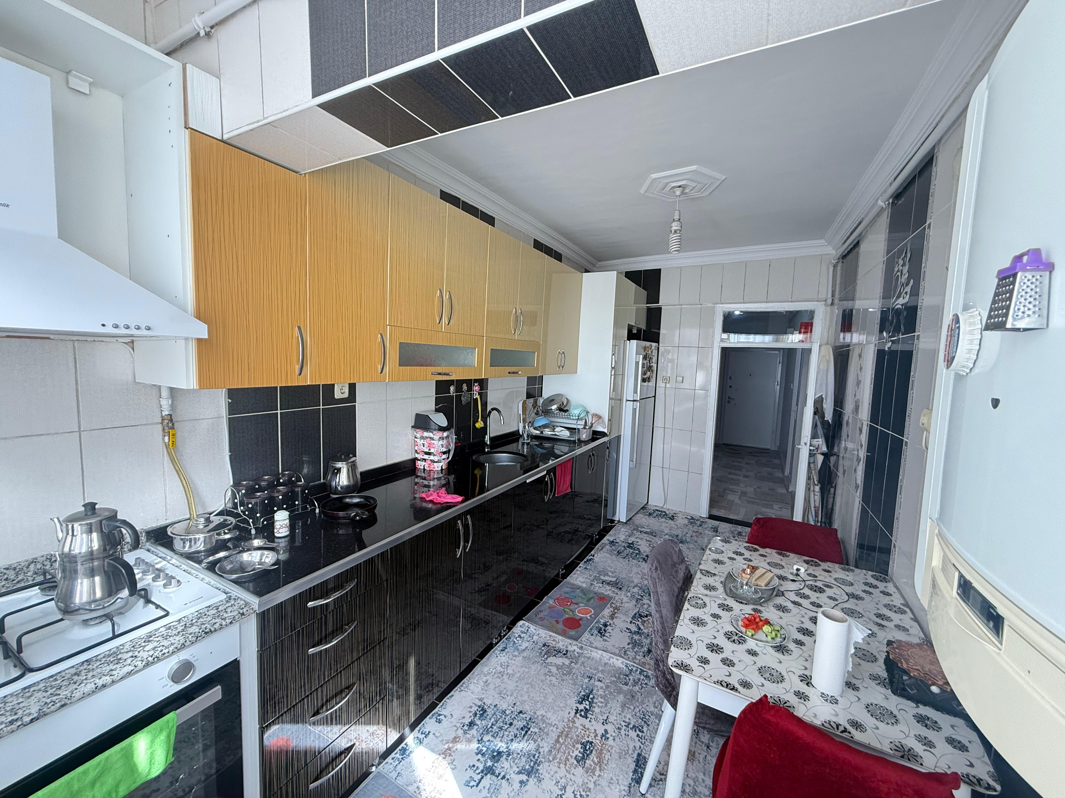 HUZUREVLERİ PARK ORMAN KARŞISINDA  SATILIK  FIRSAT 3+1 DAİRE..!