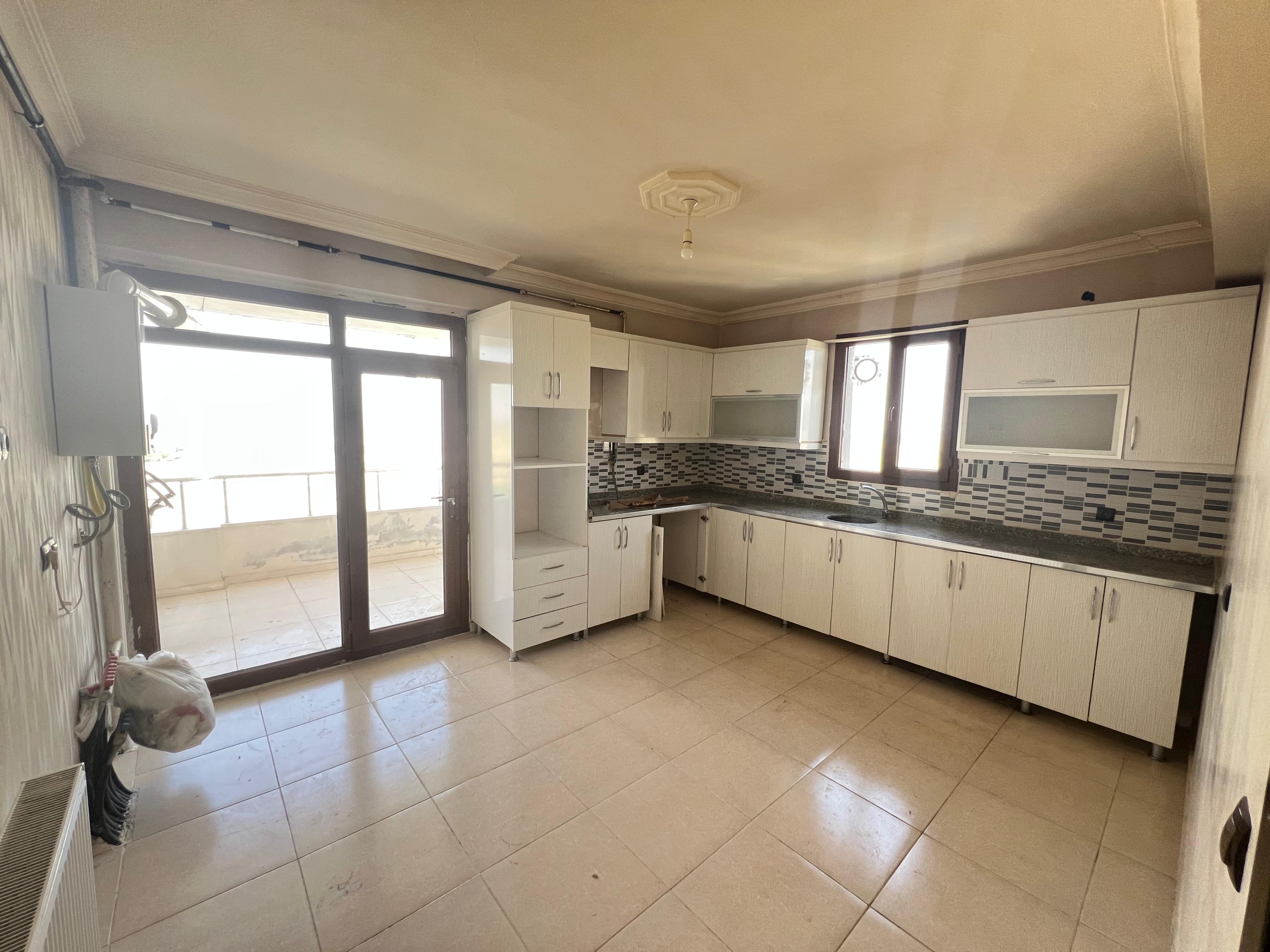 ÜÇ KUYU KARAKOL YANI NUJİN 2 DE ACİL SATILIK 3+1 DAİRE