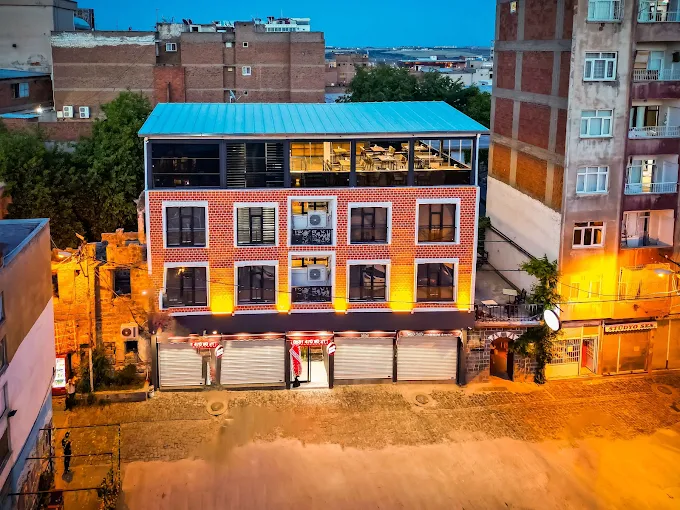 SURUN KALBİNDE YATIRIM FIRSATI SATILIK OTEL
