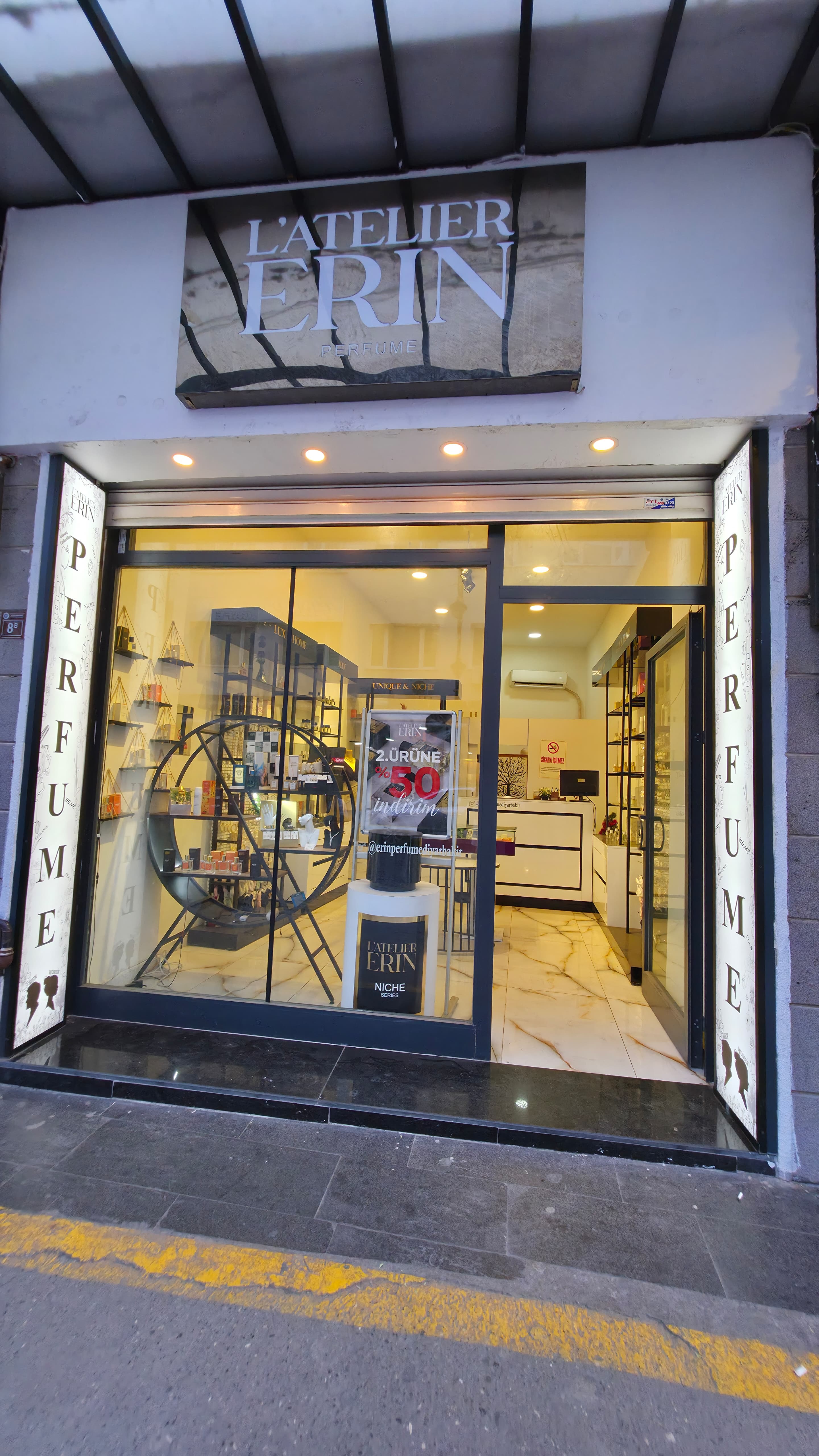 DEVREN SATILIK PARFÜM DÜKKANI  DİYARBAKIR  HZ. SÜLEYMAN CADDESİNDE FIRSAT