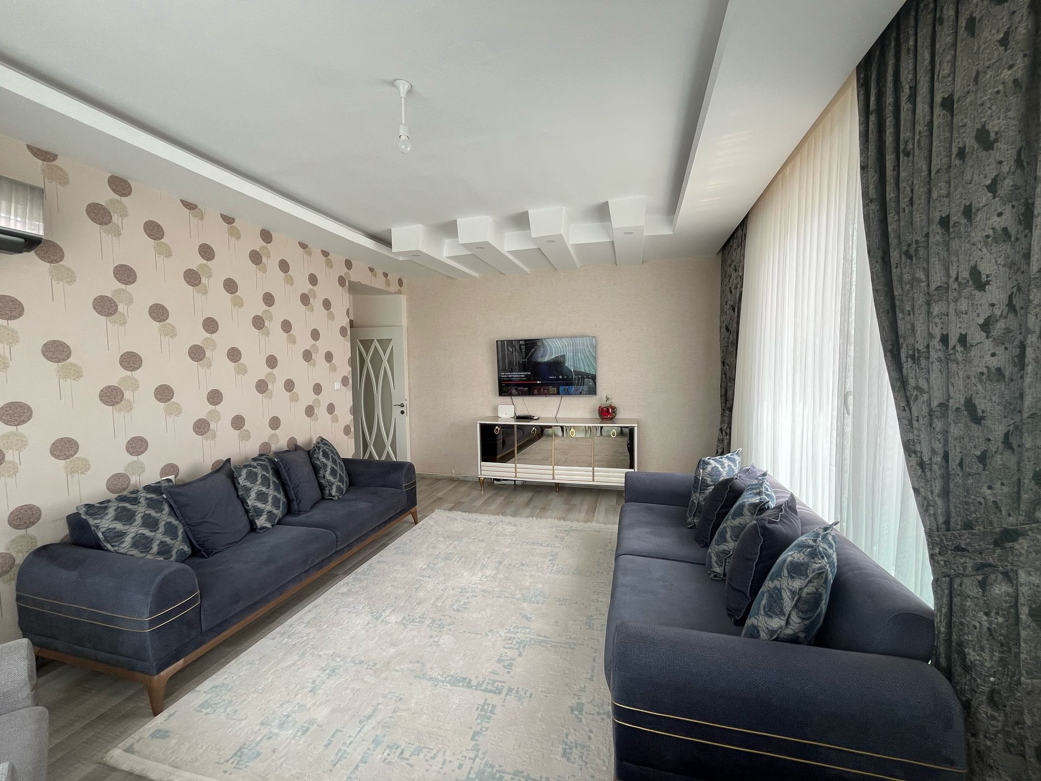 50 LİK YOL YENİ KAFELERİN HEMEN YANI SATILIK 3+1 FIRSAT DAİRE