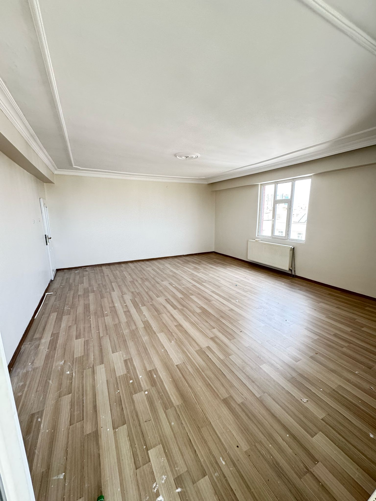 KAYAPINAR BELEDİYESİNİN ARKASI 3+1 FIRSAT DAİRE