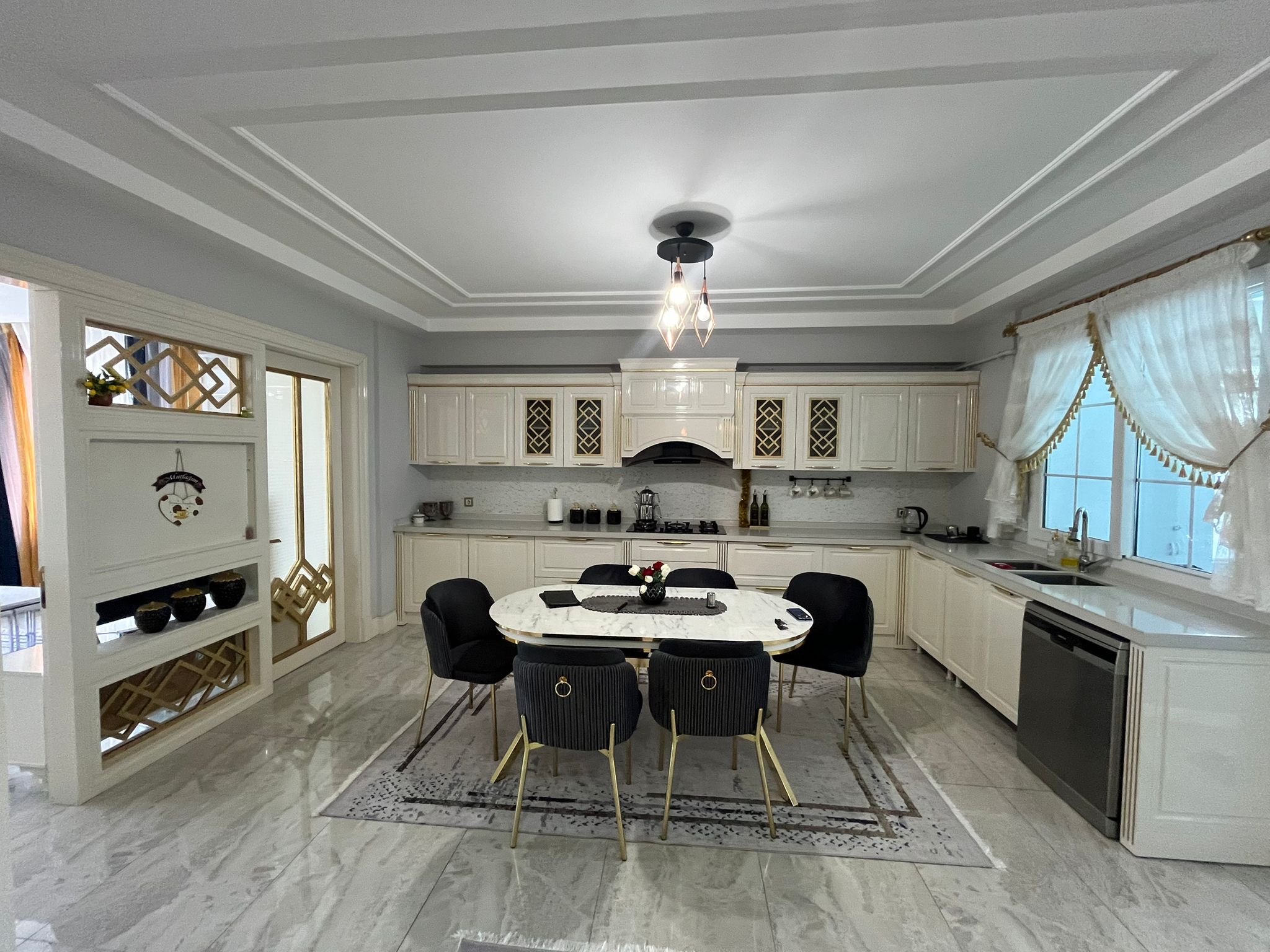 WİNSTOWN YANI SATILIK 4.5+1 FIRSAT DAİRE